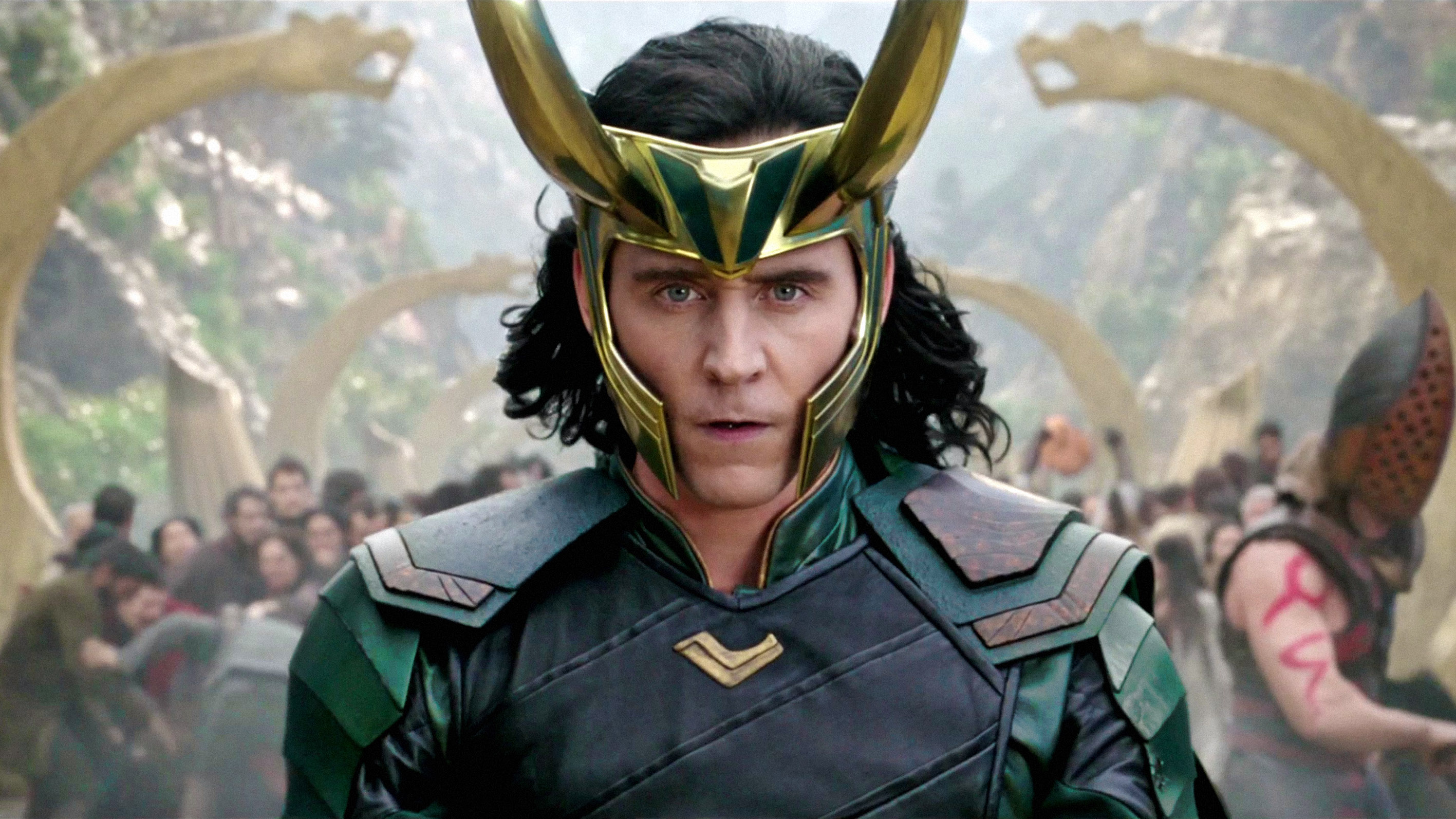 People 2834x1594 Marvel Cinematic Universe Loki Tom Hiddleston Thor : Ragnarok Thor frontal view movies men