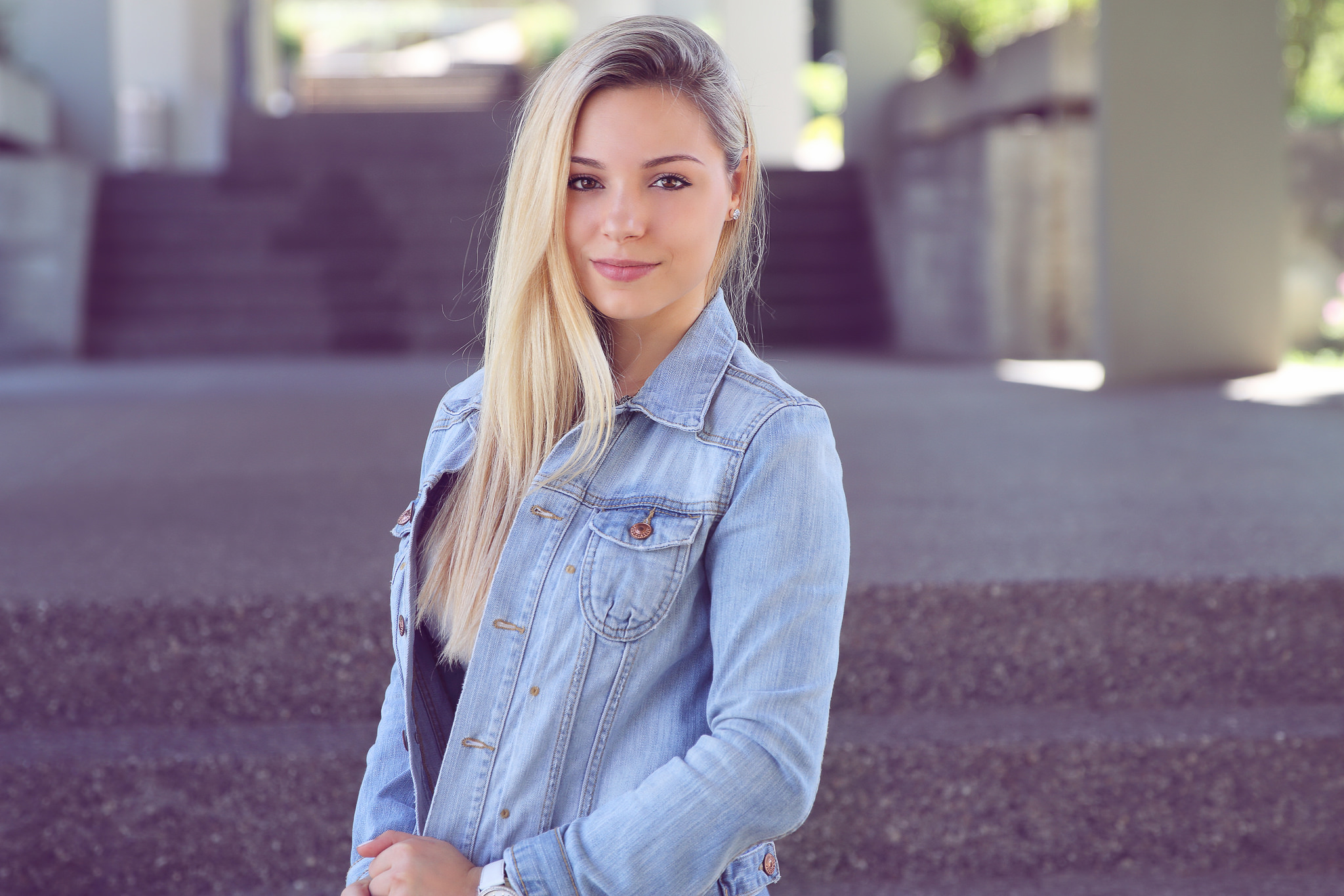 People 2048x1365 women blonde brown eyes smiling denim jacket looking at viewer Paola Jegher jacket closed mouth young women open jacket blue jacket