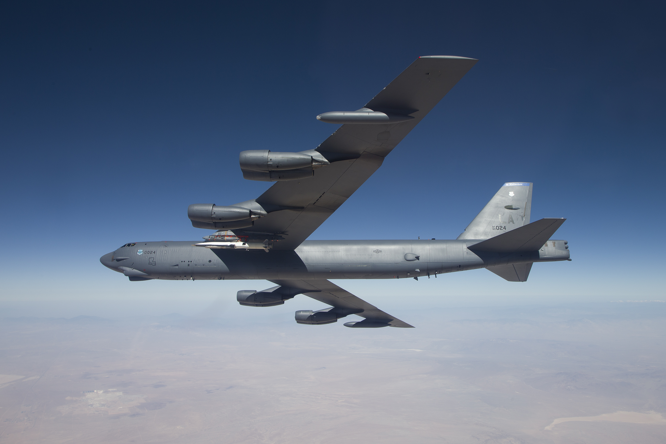 General 2250x1500 airplane military air force aircraft Boeing B-52 Stratofortress military vehicle vehicle military aircraft Boeing American aircraft flying