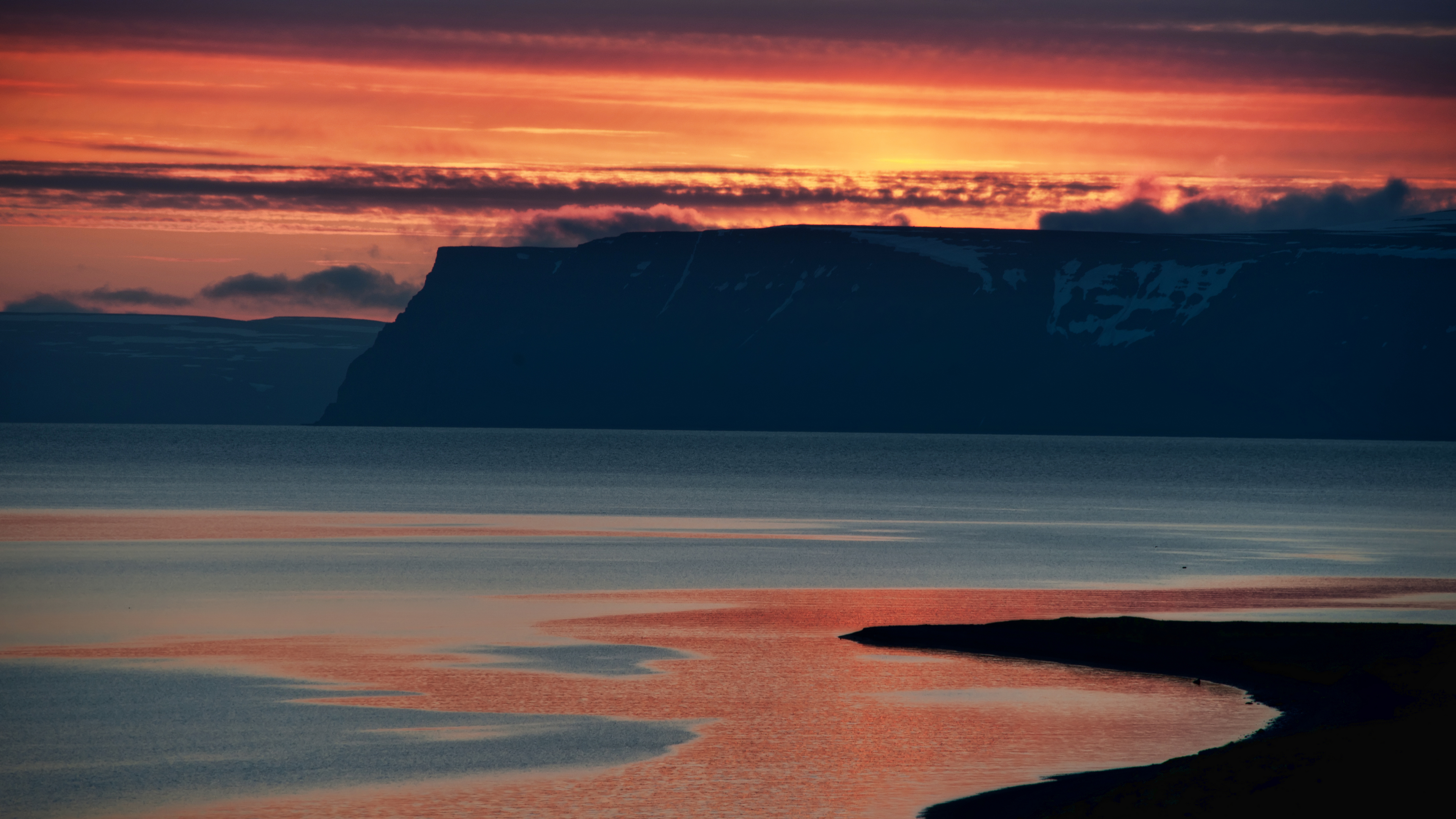 General 3840x2160 landscape Iceland Trey Ratcliff photography nature water mountains island sunset glow clouds sky low light