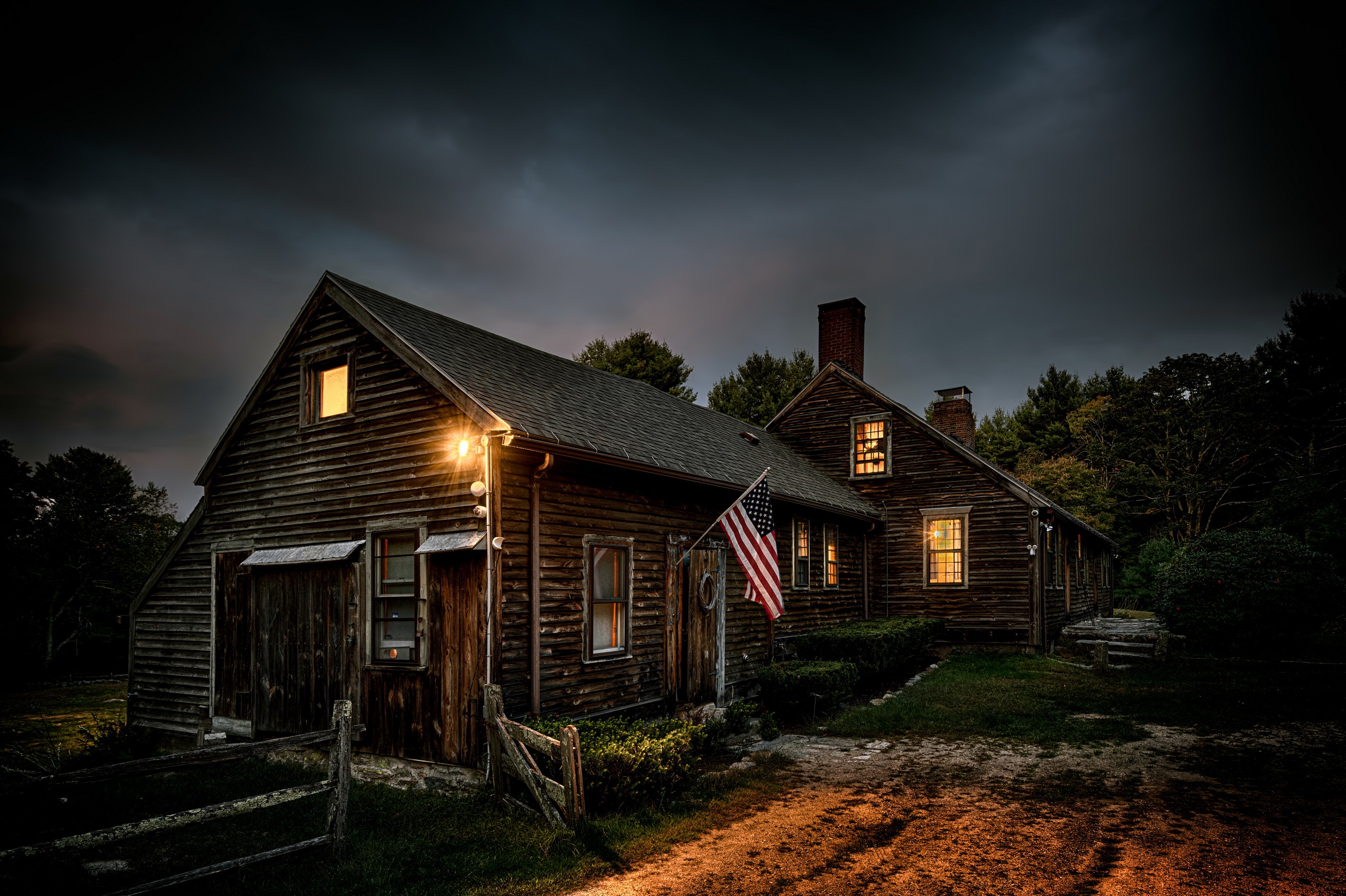 General 2560x1705 Rhode Island USA dark house building wood low light