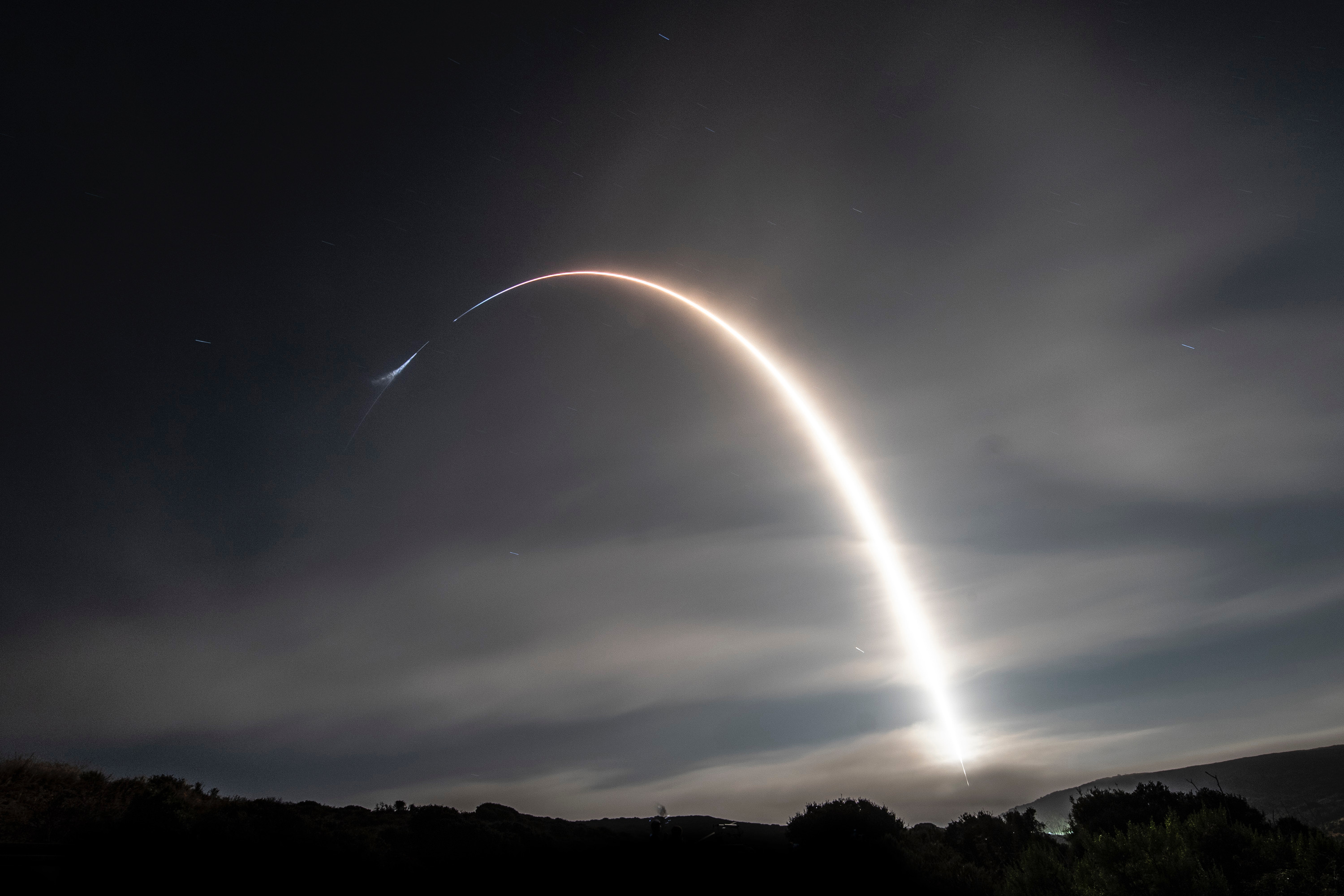 General 3000x2000 SpaceX Iridium-7 Mission rocket long exposure launching night Falcon 9 space rocket