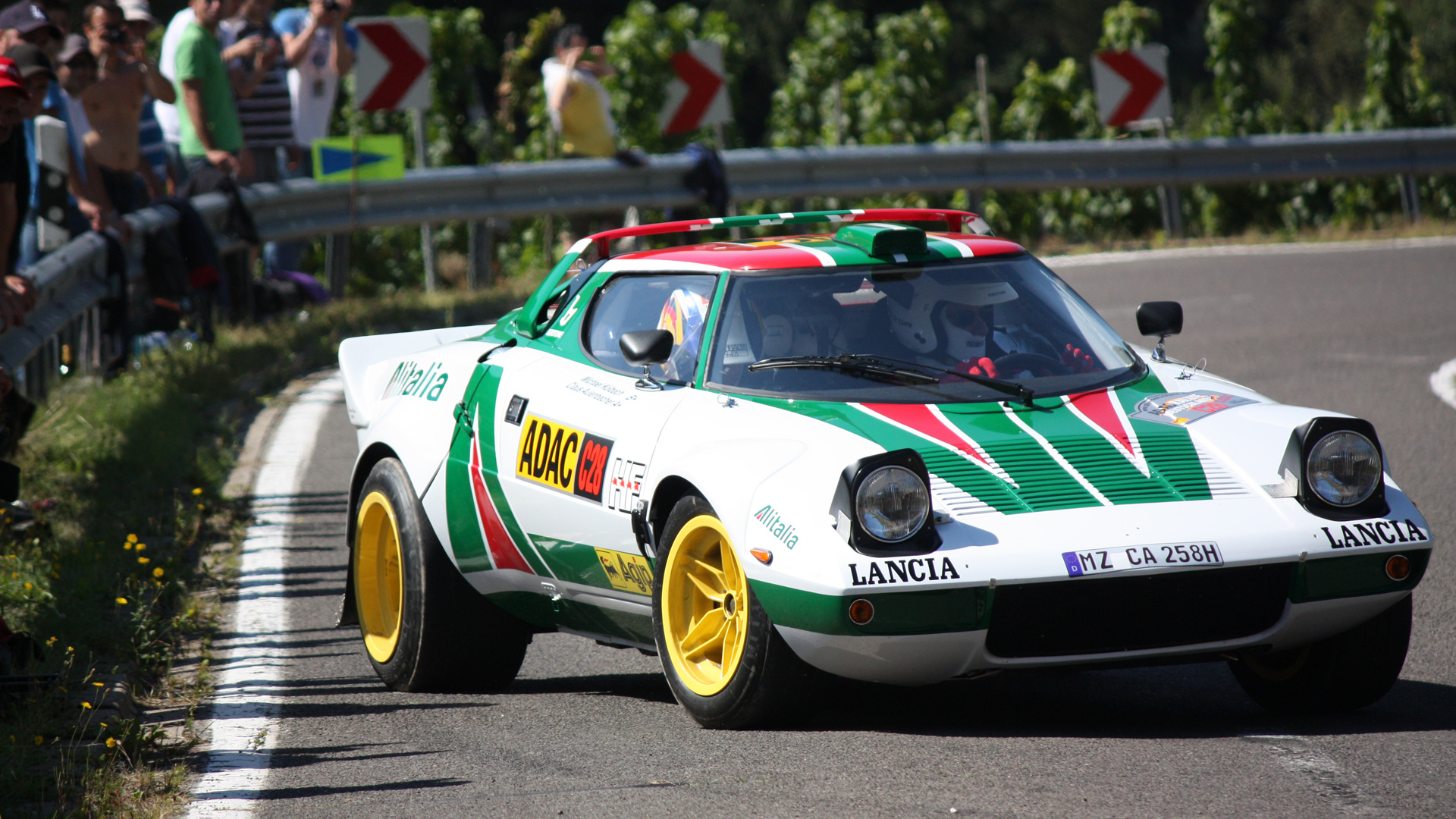 General 1920x1080 Lancia Stratos car racing race cars pop-up headlights Castrol livery colored wheels livery