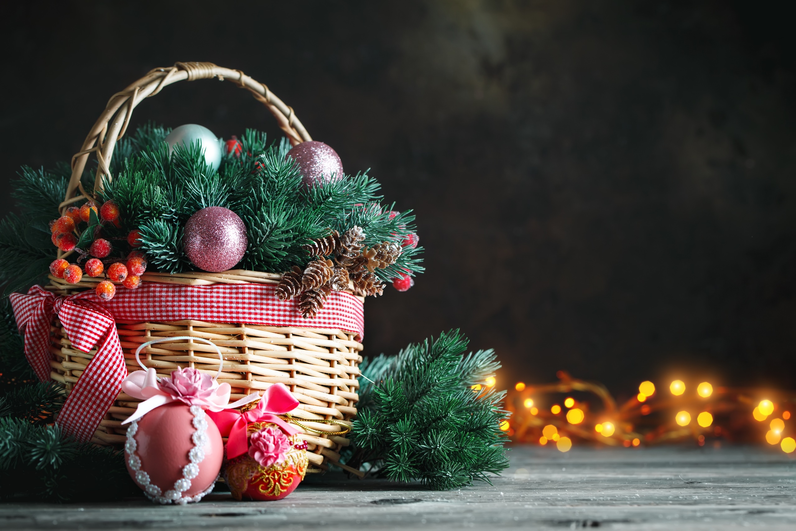 General 2560x1707 Christmas Christmas ornaments  baskets
