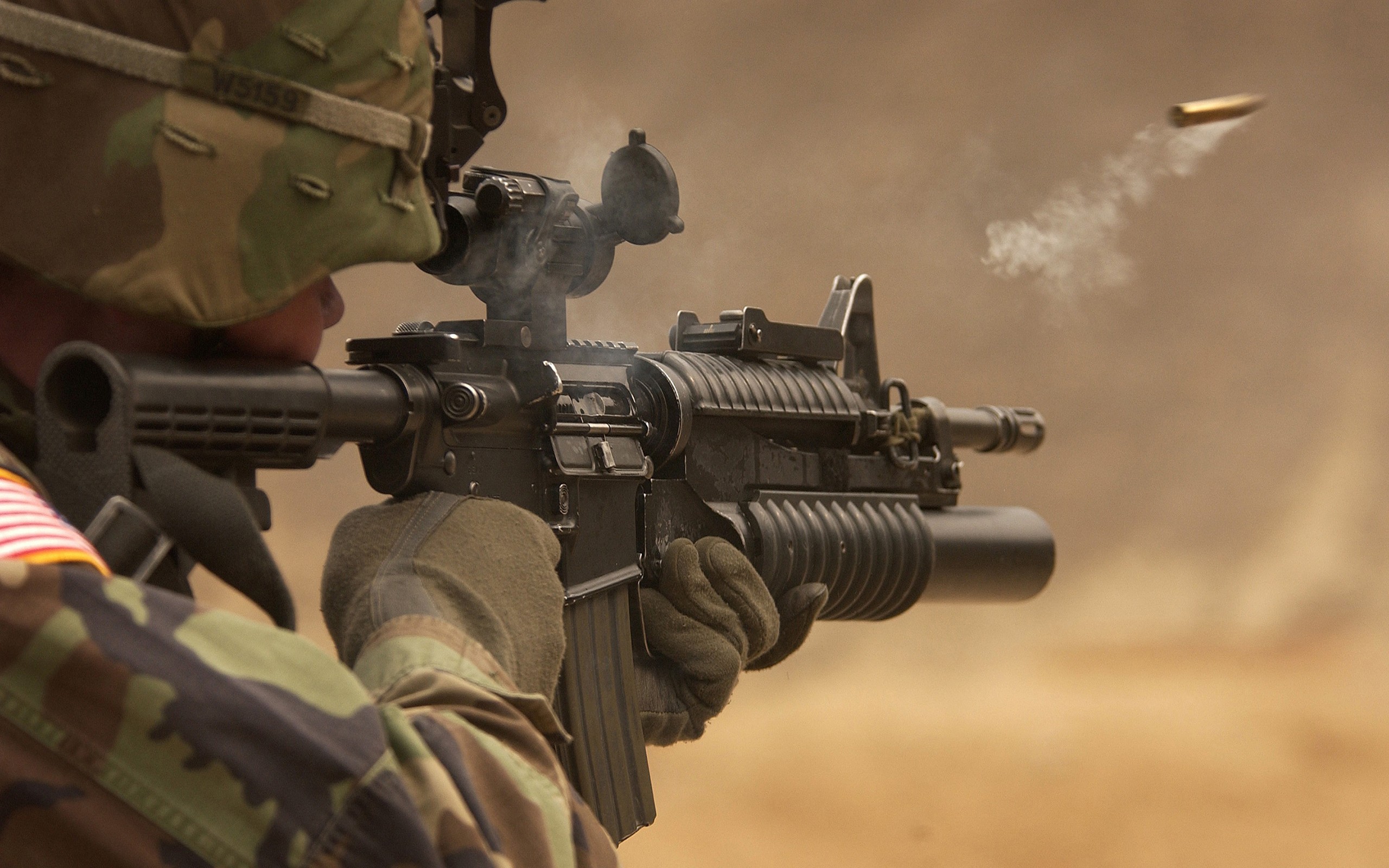 General 2560x1600 military closeup weapon soldier men M4 m4 carabine