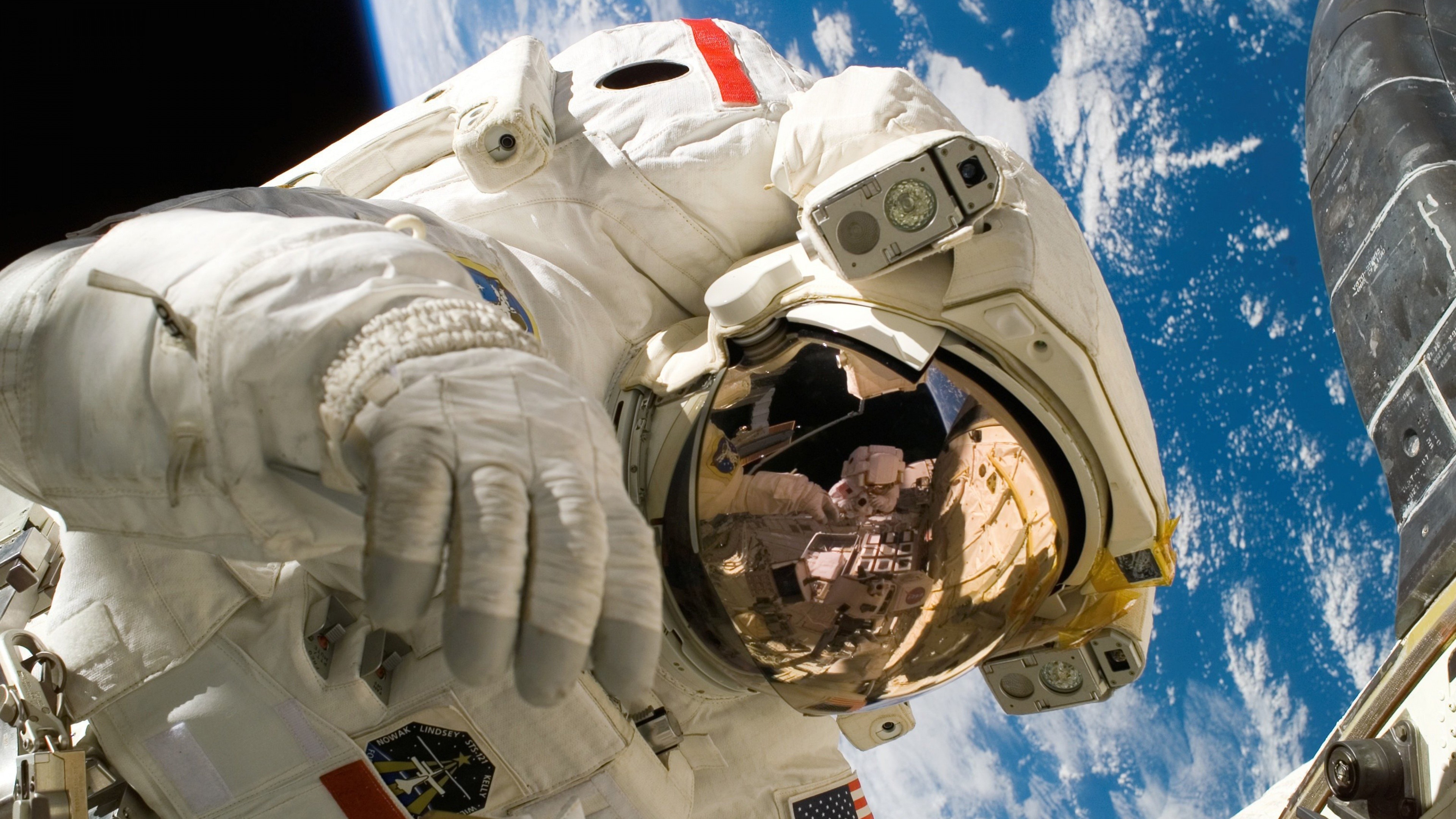 People 3840x2160 space Earth astronaut