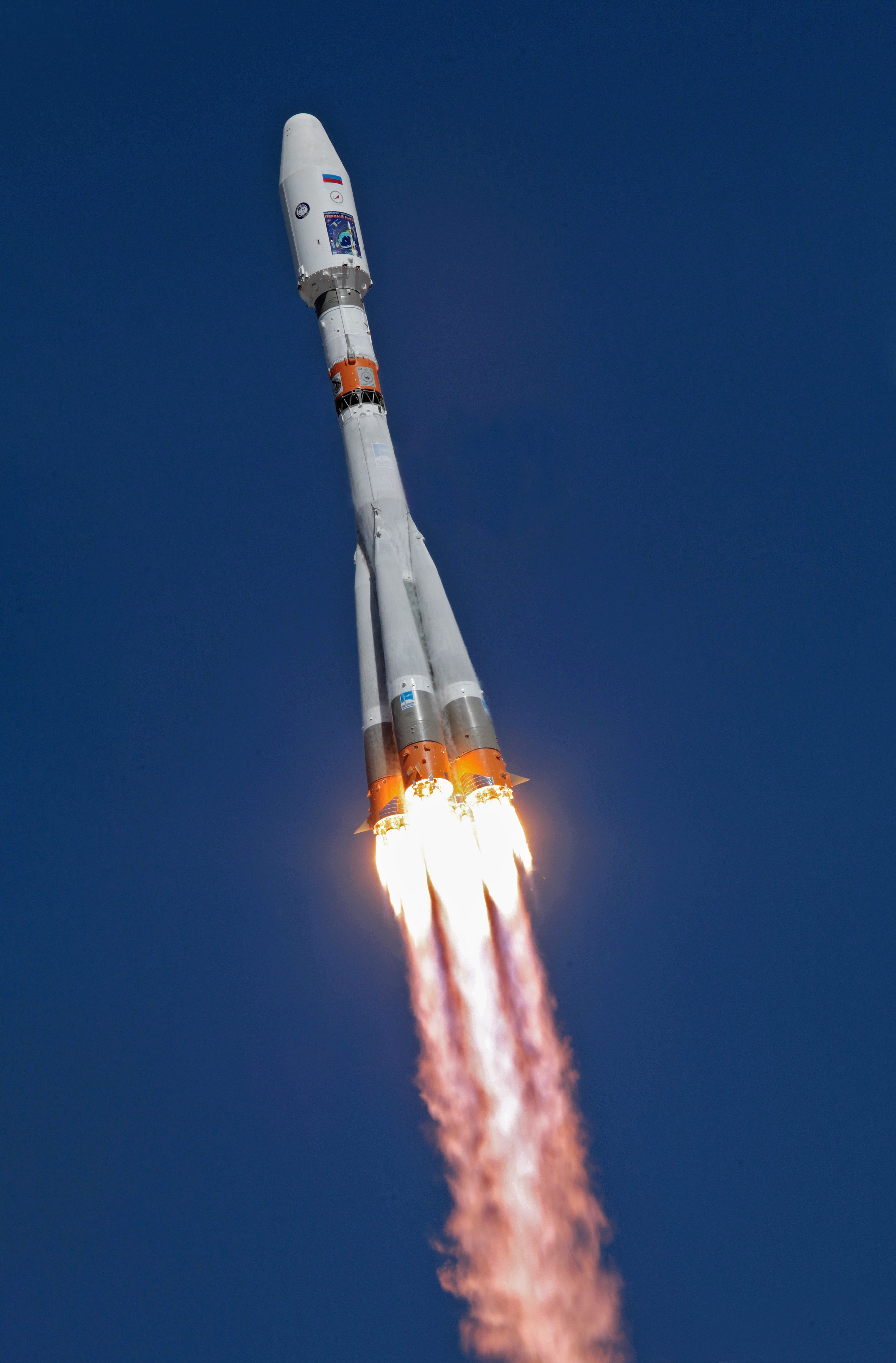 General 3104x4724 Roscosmos Soyuz rocket vehicle space rocket launching Russian