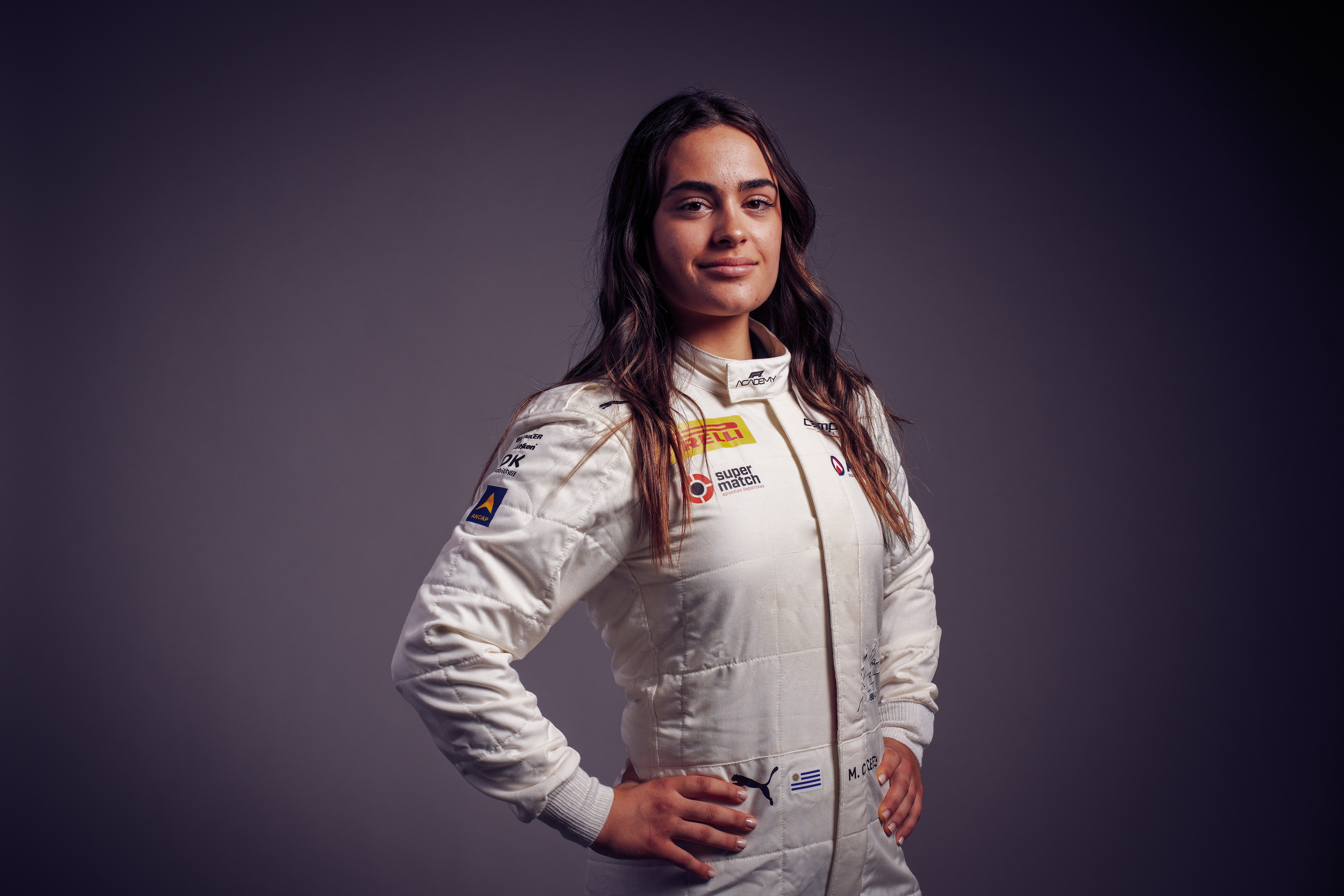 People 7552x5035 Mercantile Campos Racing F1 Academy racer women motorsport Maite Cáceres