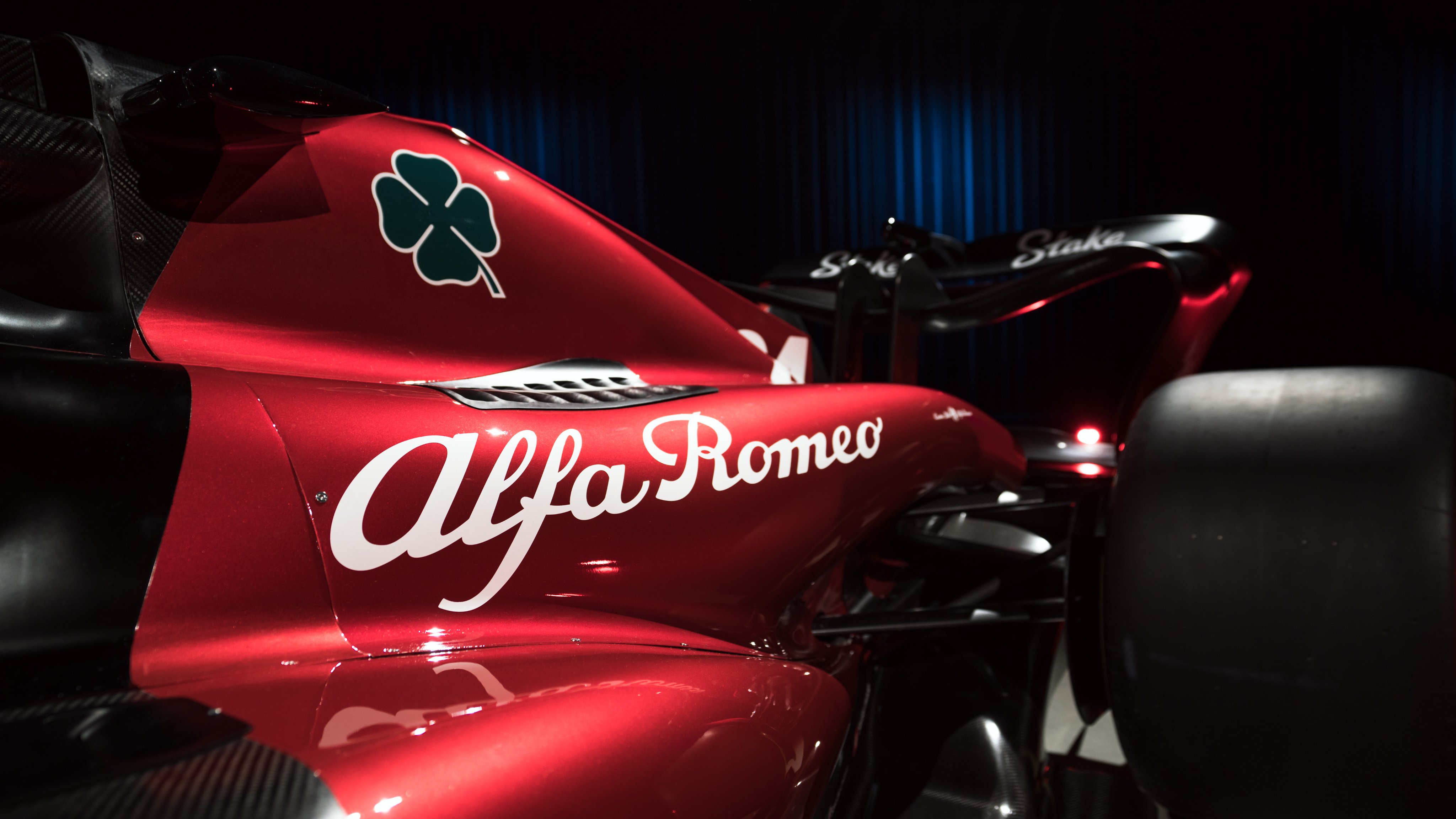 General 4096x2303 Formula 1 formula cars Alfa Romeo Alfa Romeo C43 Sauber car vehicle red cars dark background motorsport reflection race cars