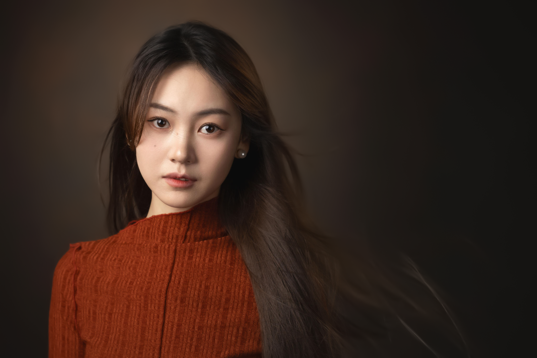 People 2048x1365 Lee Hu women brunette Asian sweater portrait model studio