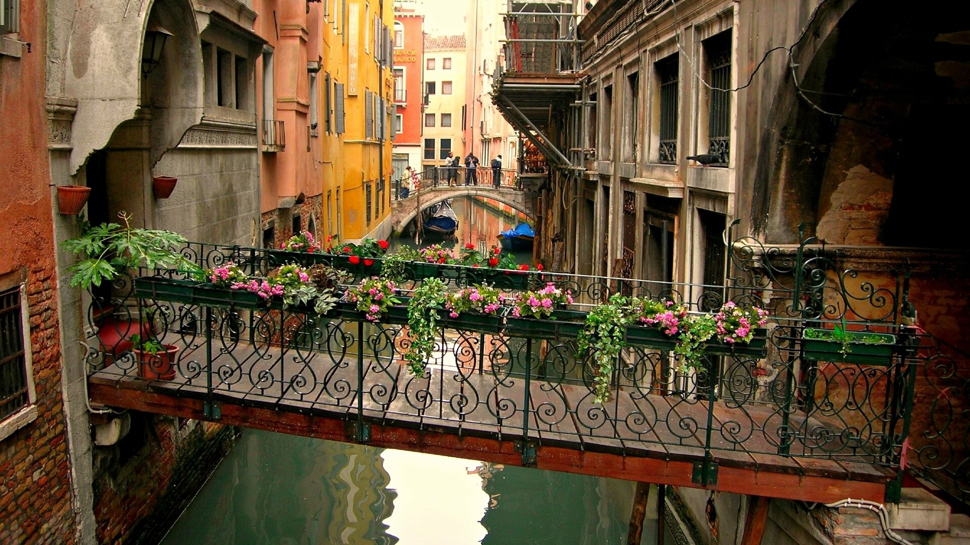 General 1920x1080 cityscape architecture town building Venice Italy water bridge old building house window flowers boat reflection canal