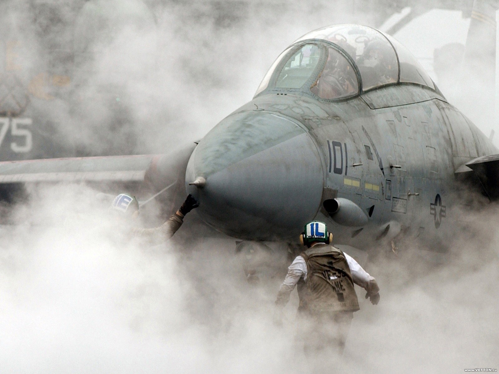 General 1600x1200 aircraft smoke military aircraft F-14 Tomcat vehicle military American aircraft