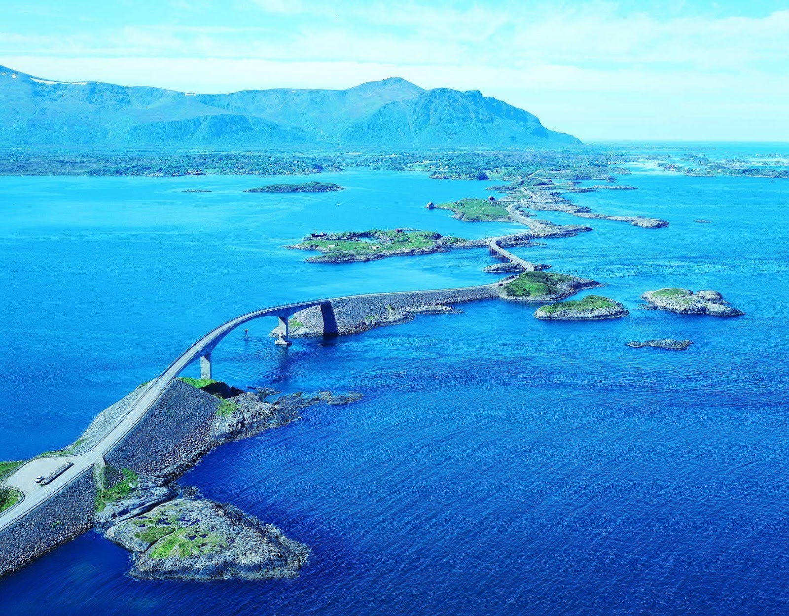 General 1600x1249 landscape sea bridge architecture highway road Norway blue Storseisundet Bridge