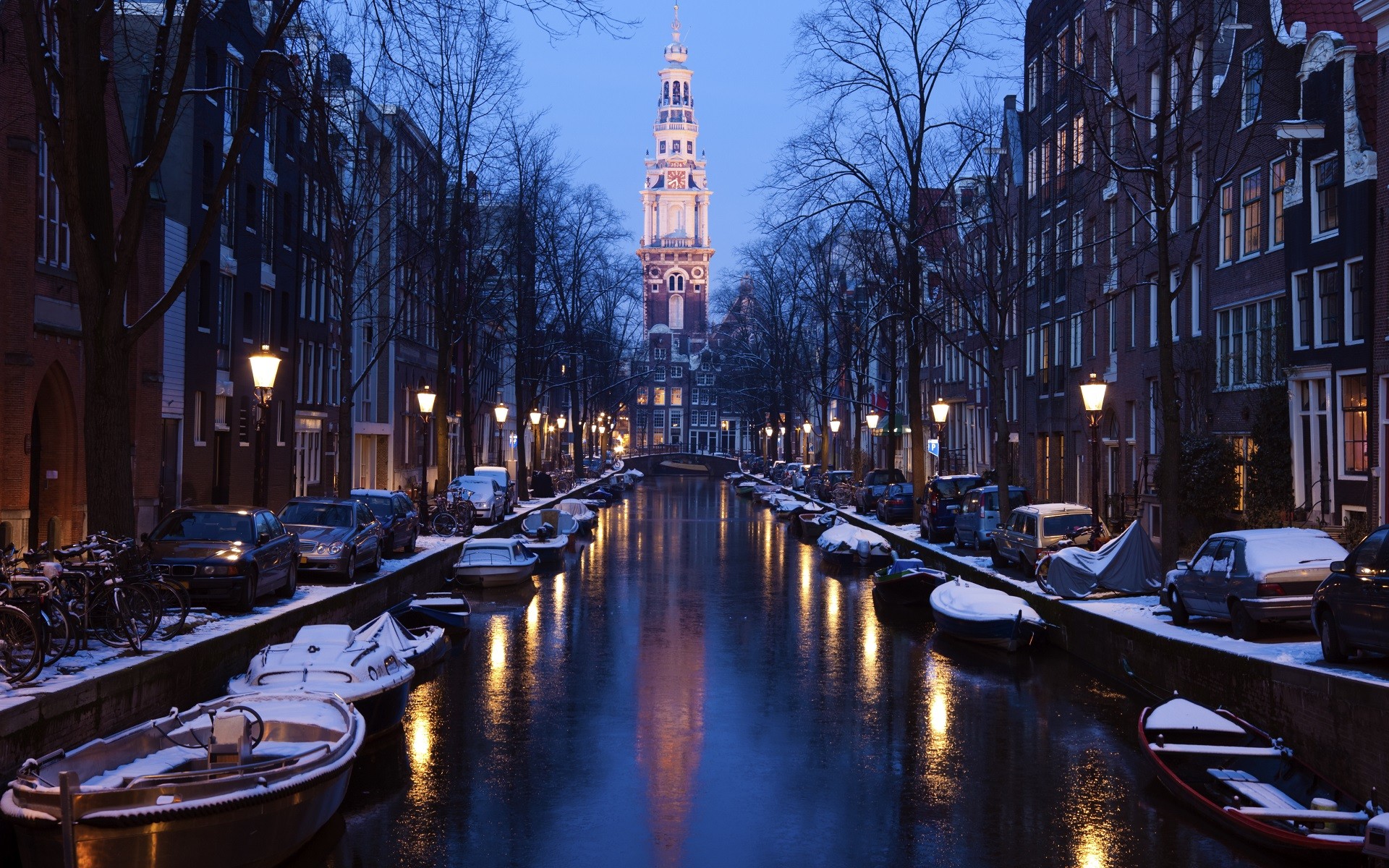 General 1920x1200 Amsterdam Netherlands city river boat street light car building urban lantern winter canal