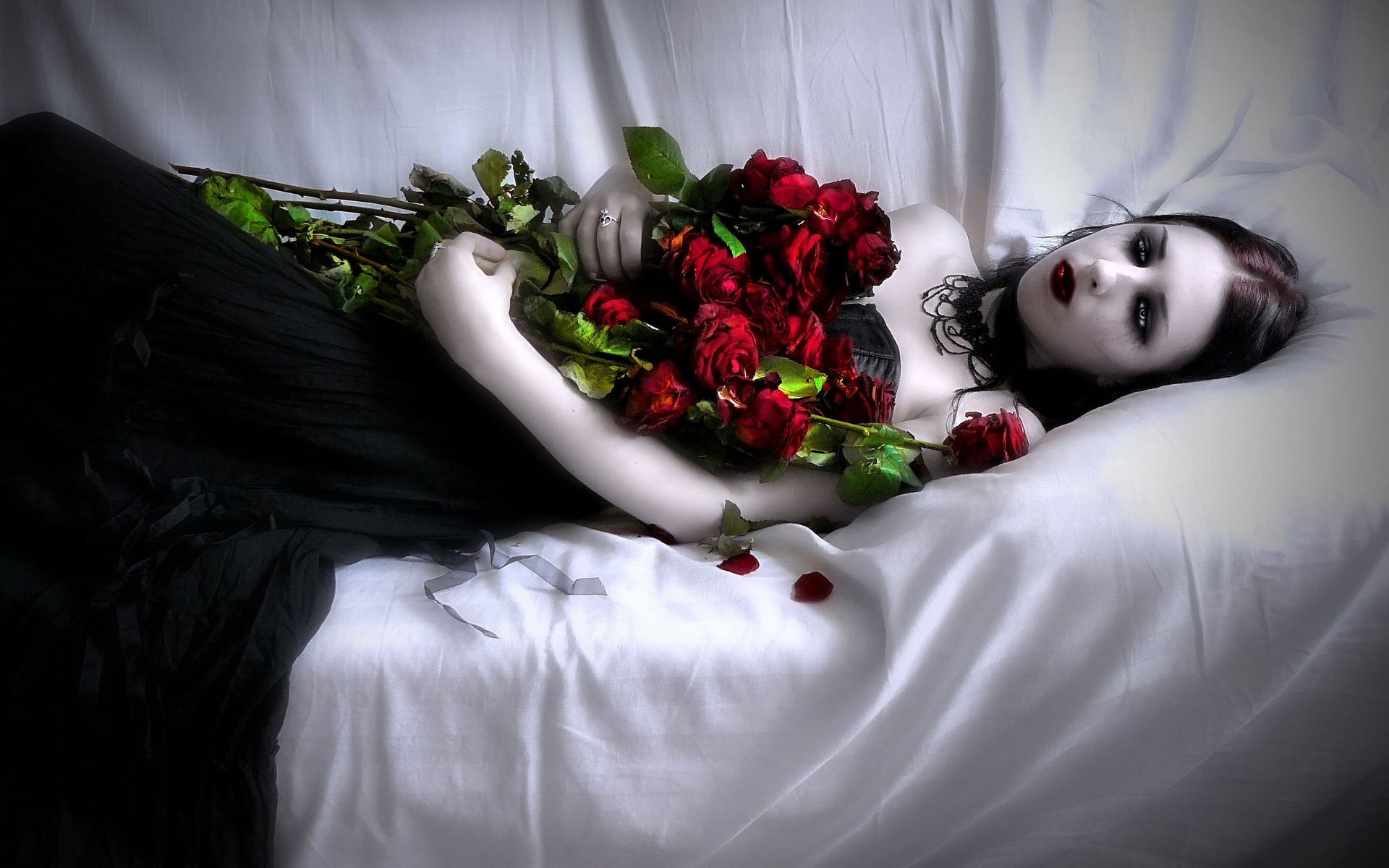 General 1920x1200 vampires Gothic corpse dead rose flowers pale creature lying on back red lipstick women model makeup plants fantasy girl