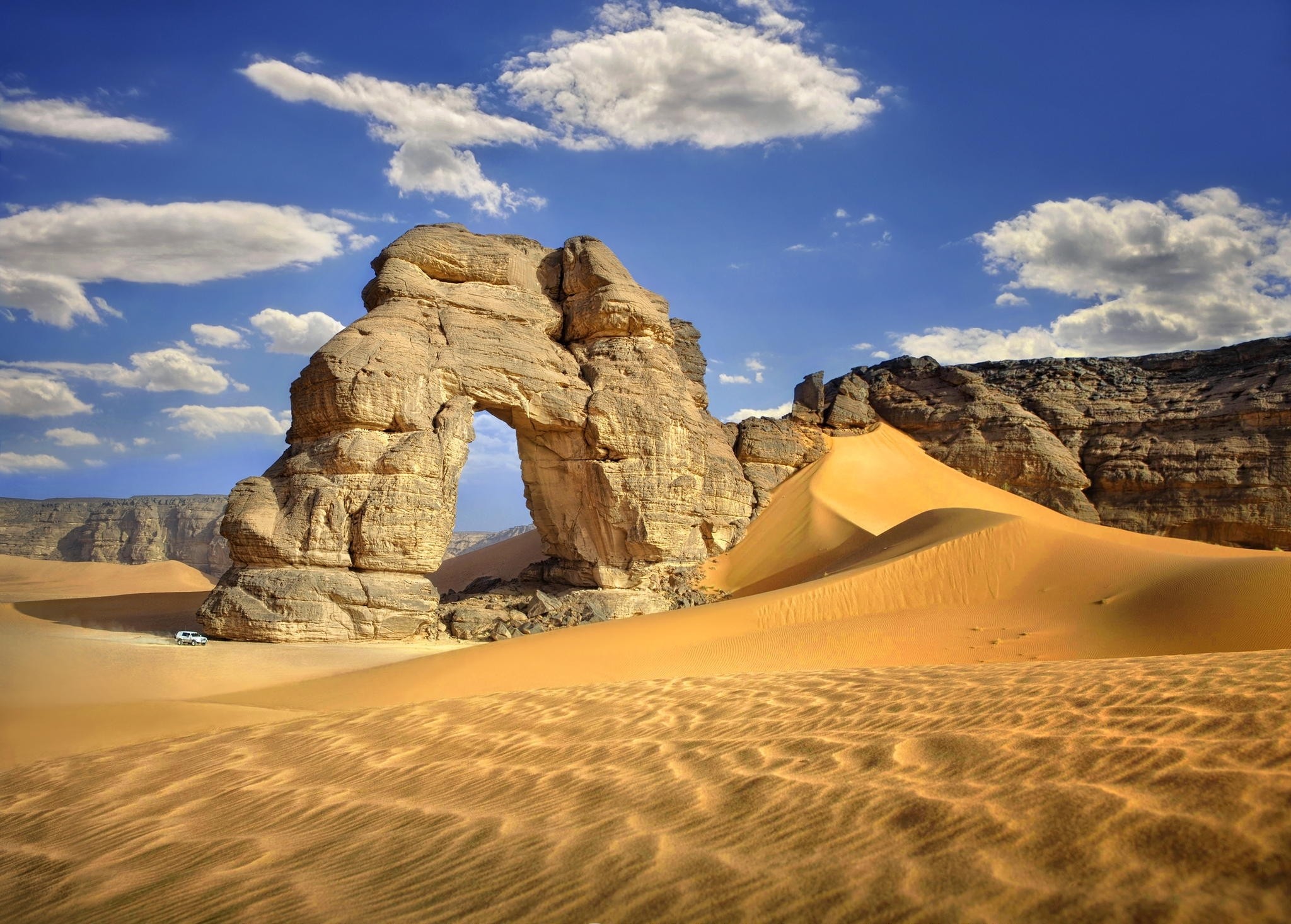 General 2048x1466 nature landscape desert arch Sahara Libya sand