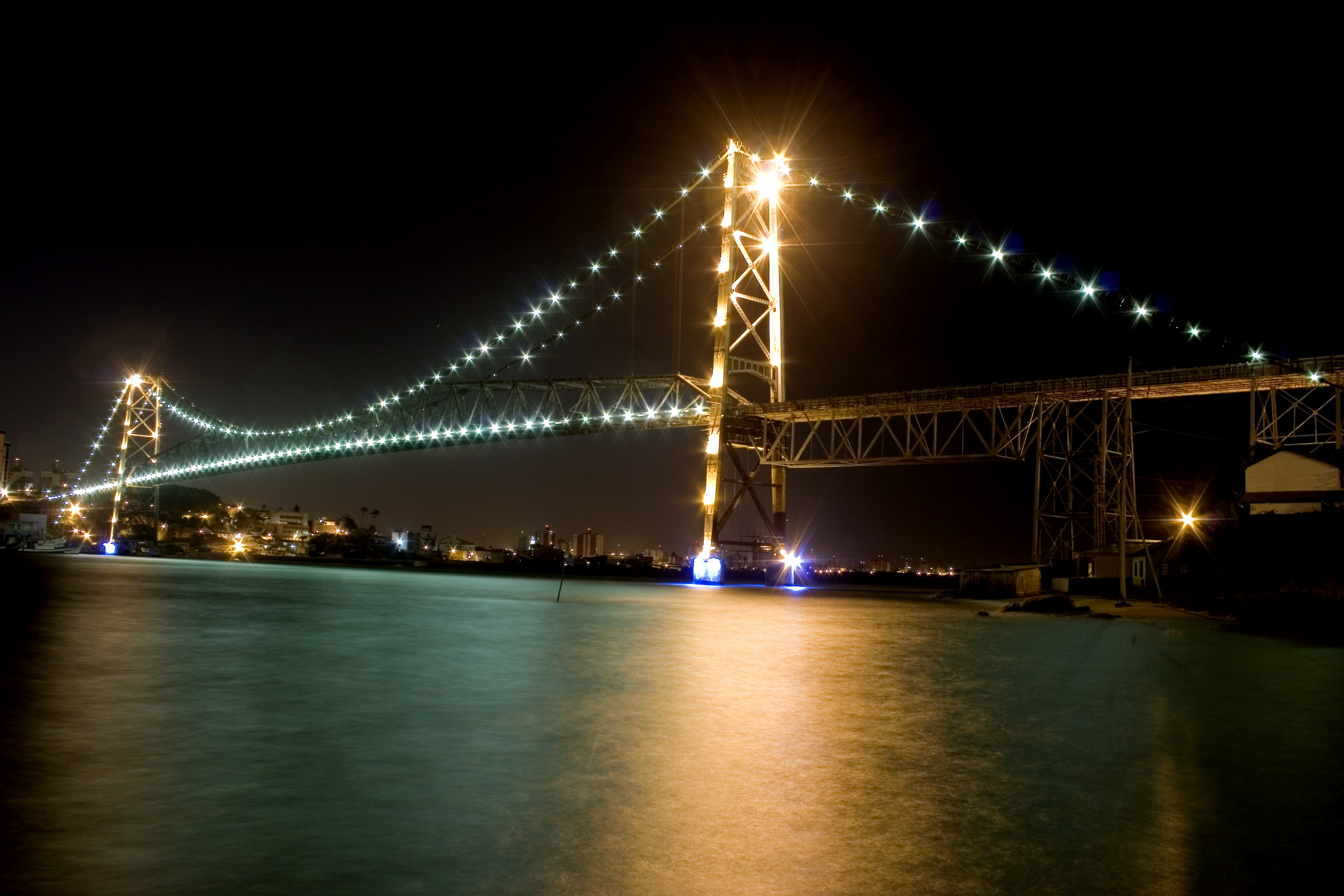 General 3504x2336 bridge night Oakland Bay Bridge city lights suspension bridge USA low light water