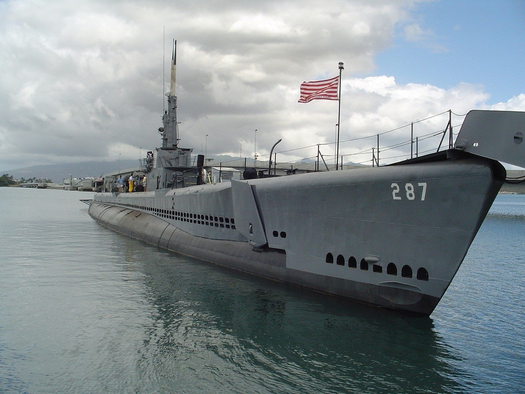 General 1024x768 submarine flag numbers vehicle military military vehicle