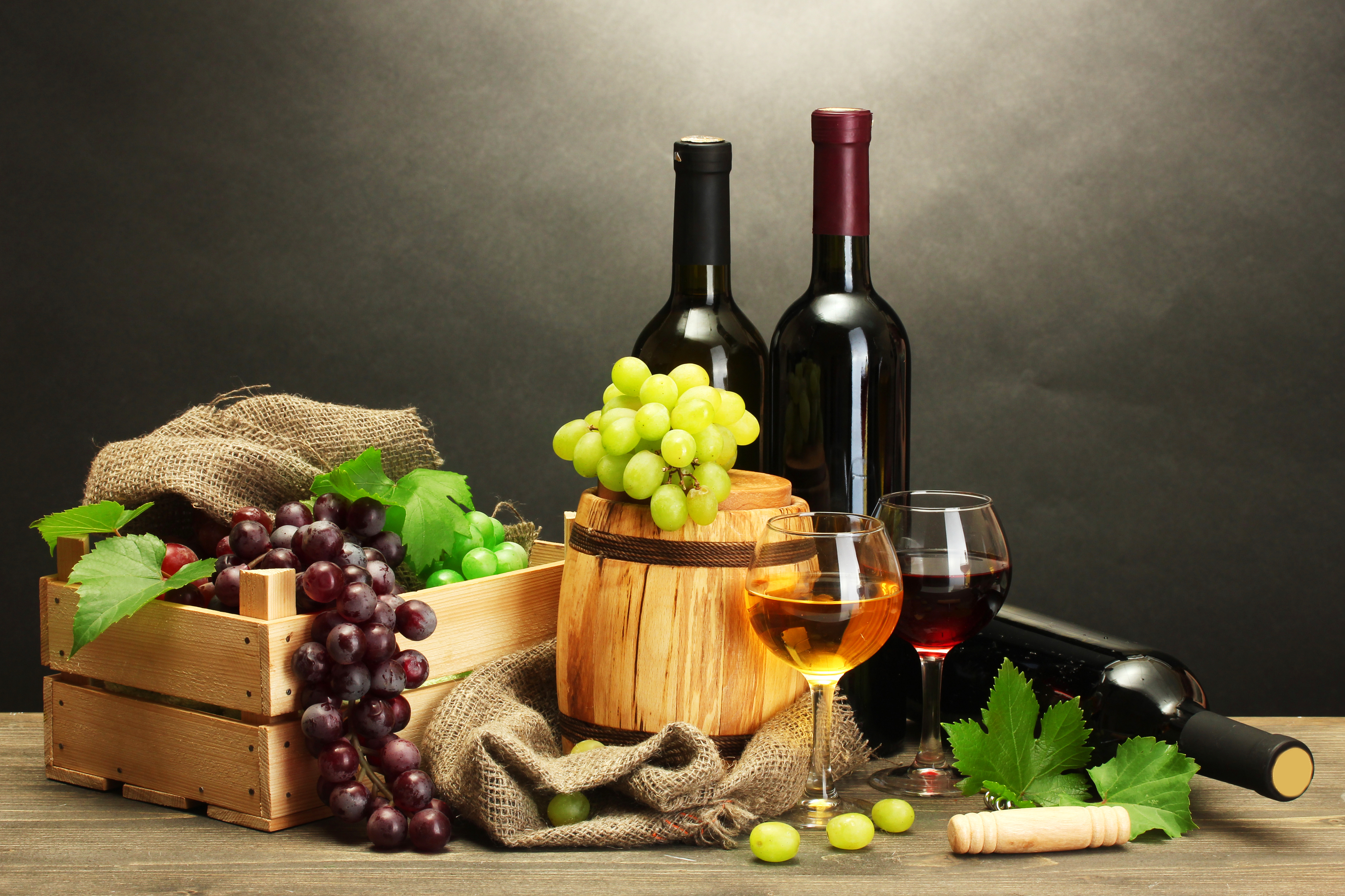 General 4879x3252 wine drink food alcohol grapes fruit still life bottles wood simple background