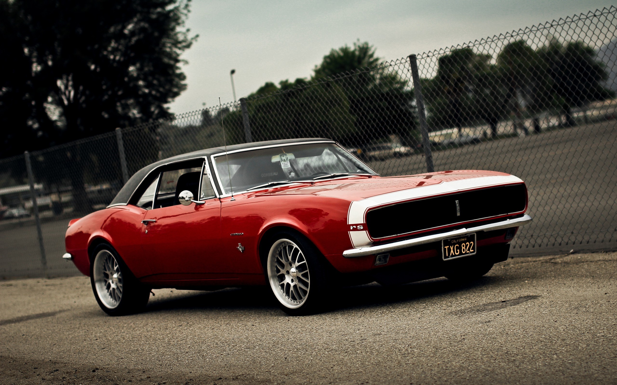 General 2560x1600 car Chevrolet Camaro red cars Chevrolet numbers fence urban muscle cars American cars