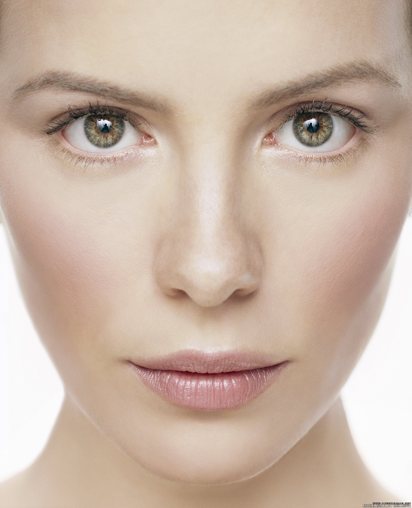 People 1703x2100 closeup face gray eyes glitter women model pink lipstick looking at viewer Kate Beckinsale