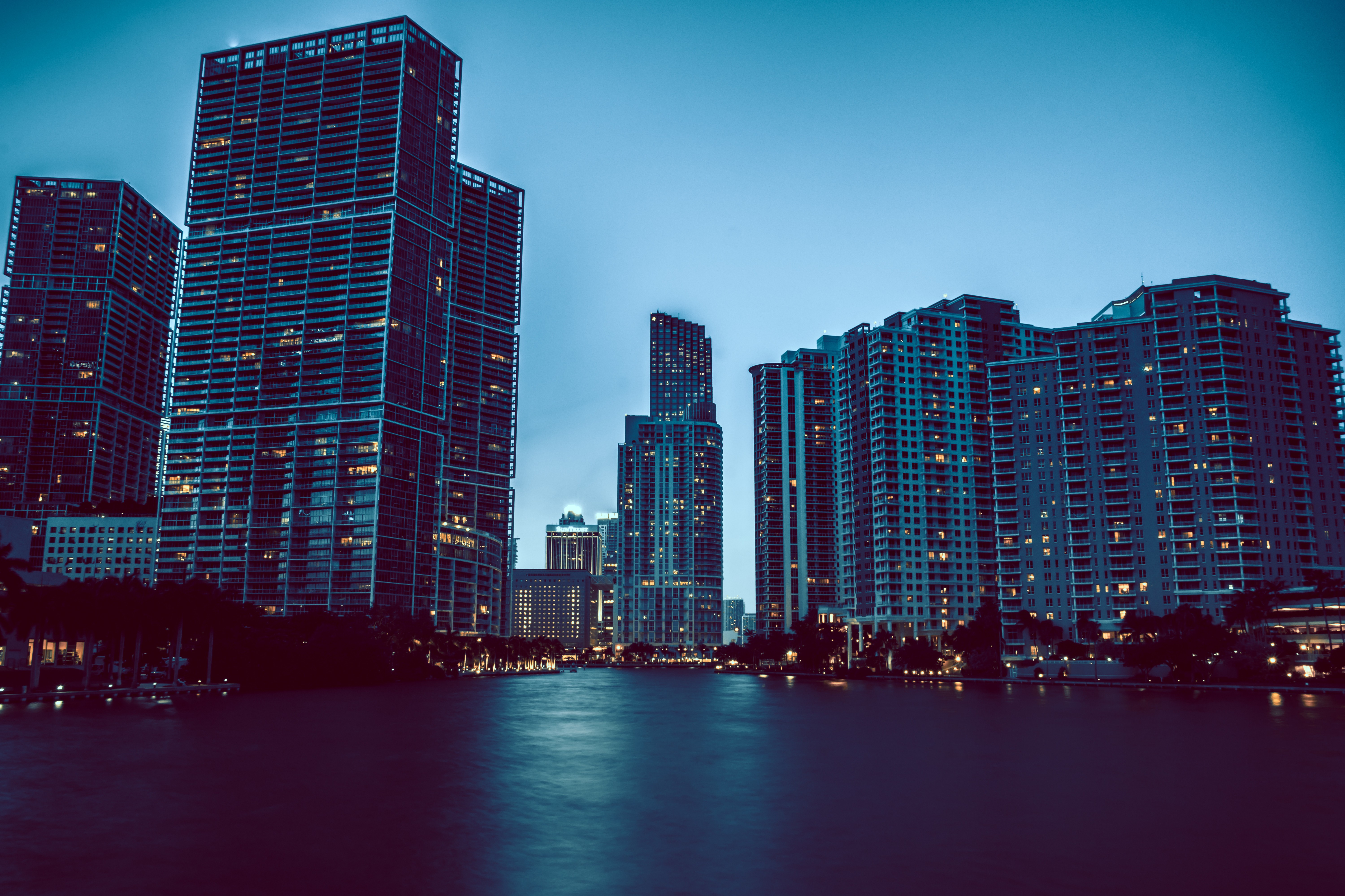 General 6000x4000 city building Florida Miami cityscape USA low light