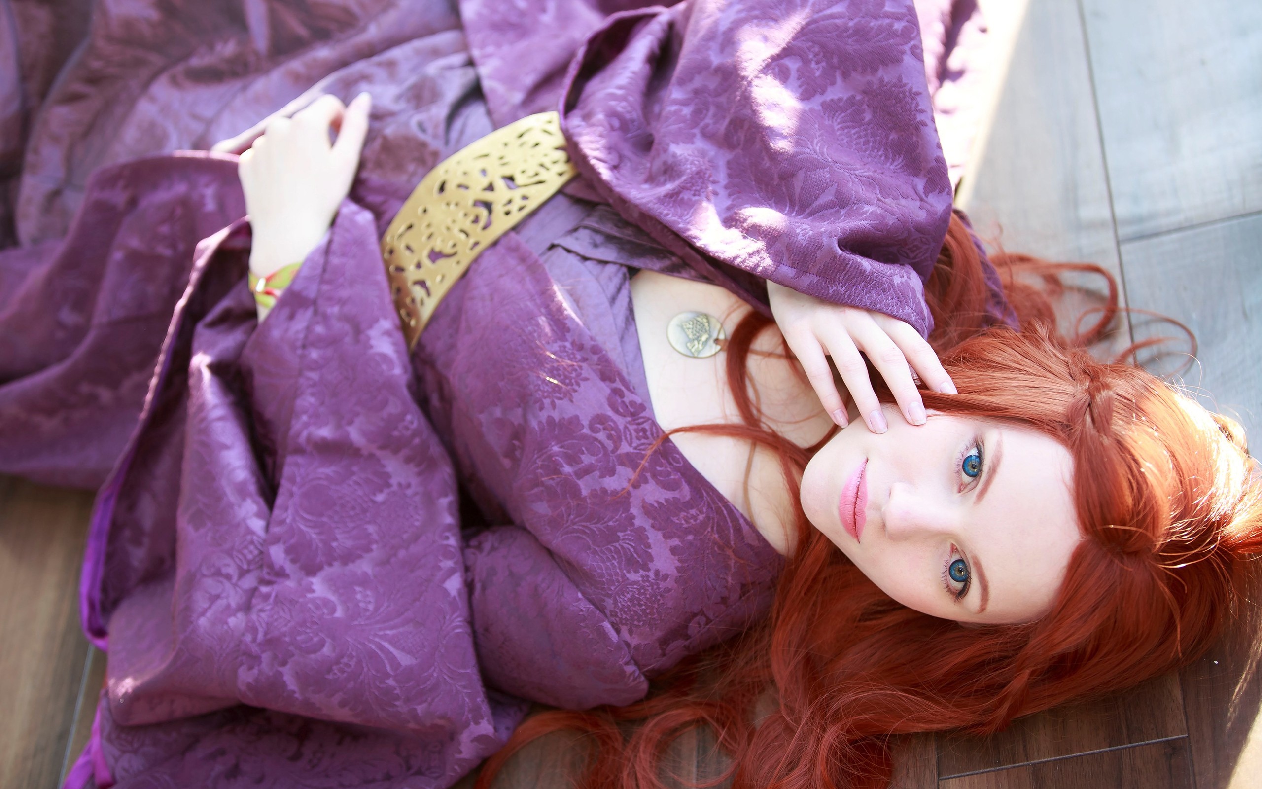 People 2560x1600 women model redhead long hair looking at viewer blue eyes kimono Japanese clothes lying on back on the floor wooden surface cosplay fantasy girl pink lipstick