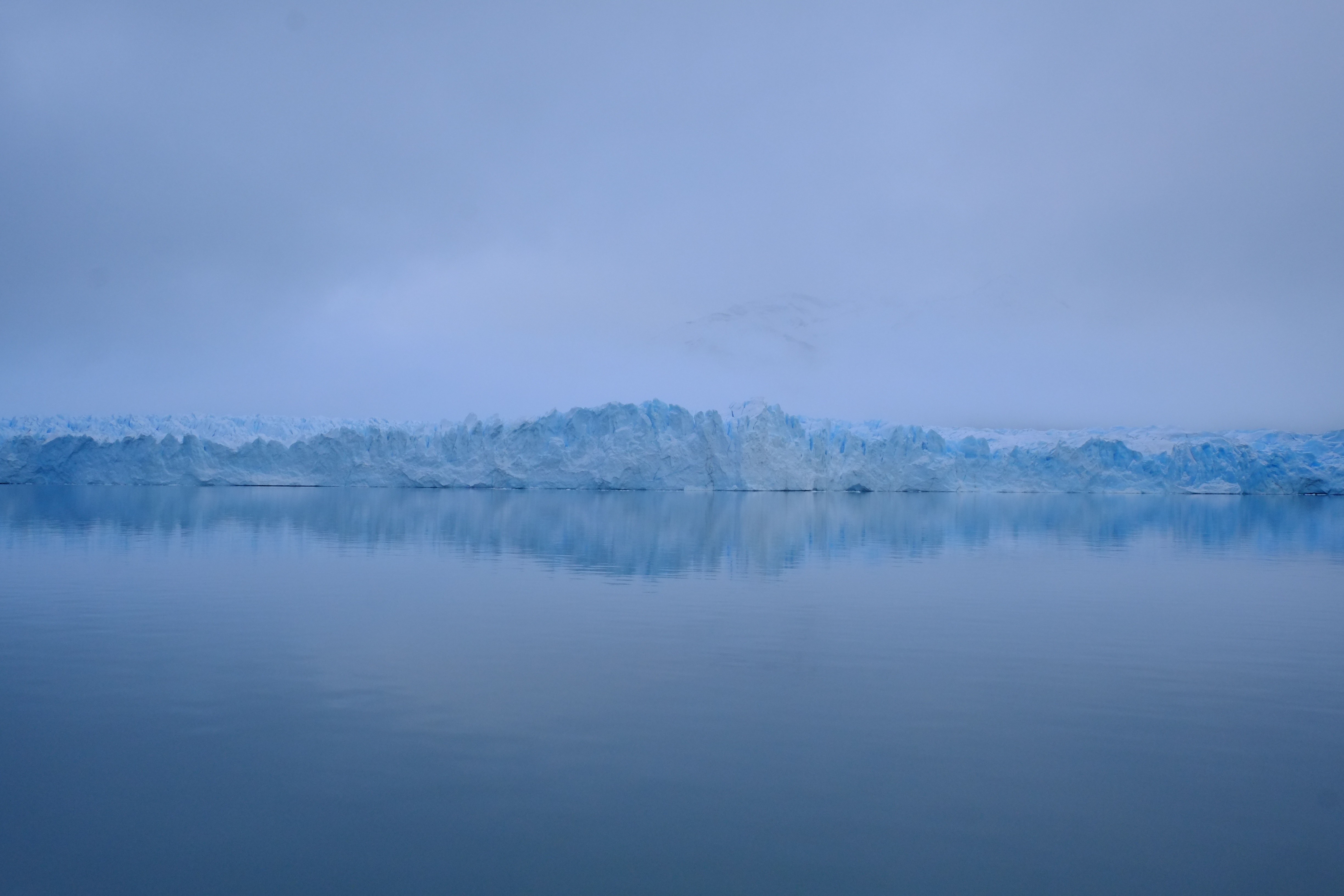 General 4896x3264 blue light blue water ice calm reflection cold mist nature