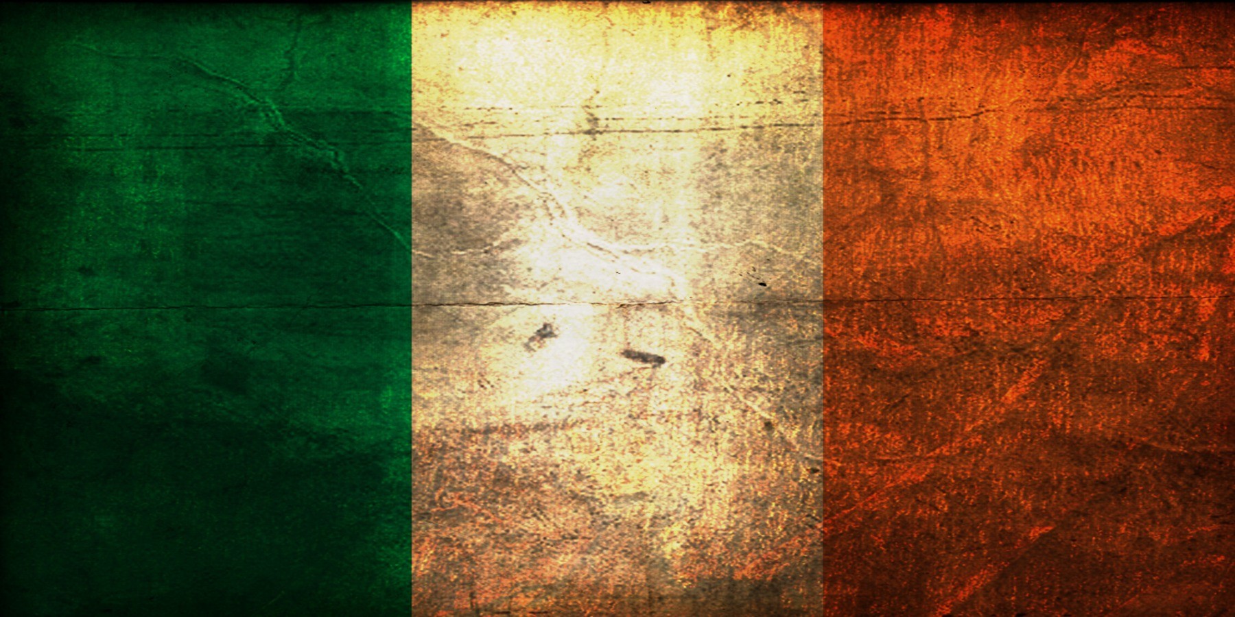 General 1800x900 Ireland flag grunge digital art