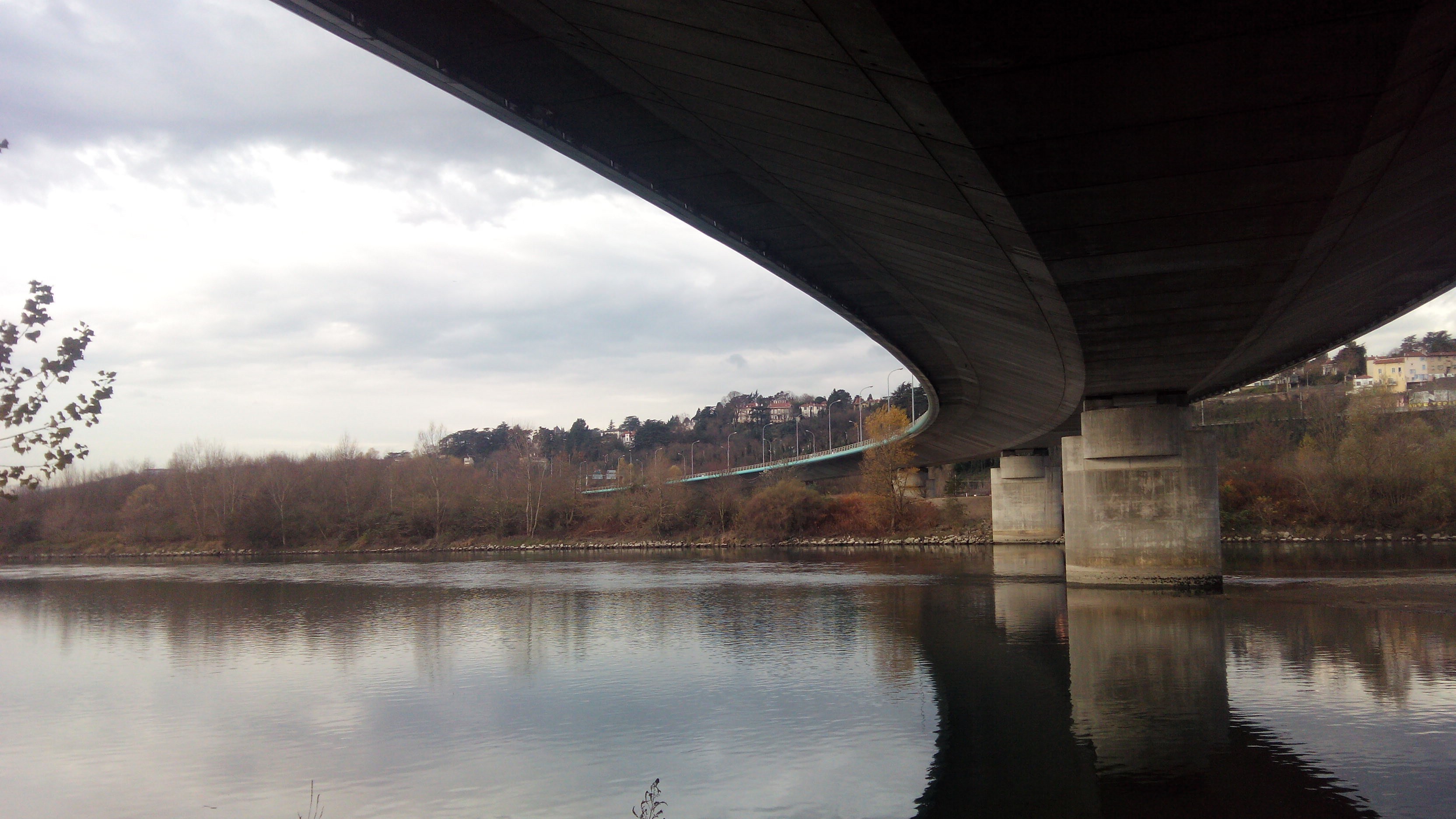 General 3328x1872 bridge river France Lyon sky architecture photography