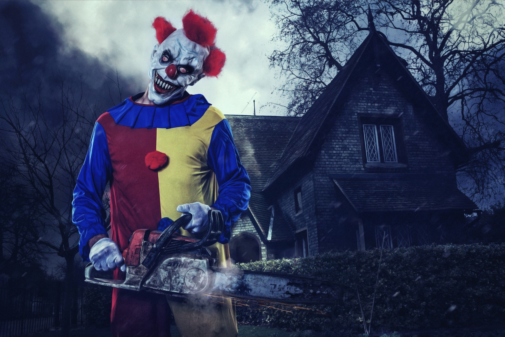 People 2000x1334 clown chainsaws house horror