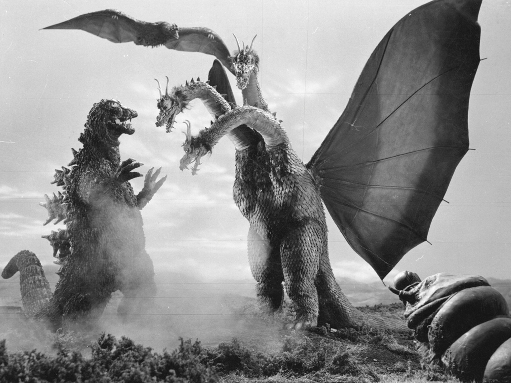 General 1650x1238 Godzilla movies creature monochrome