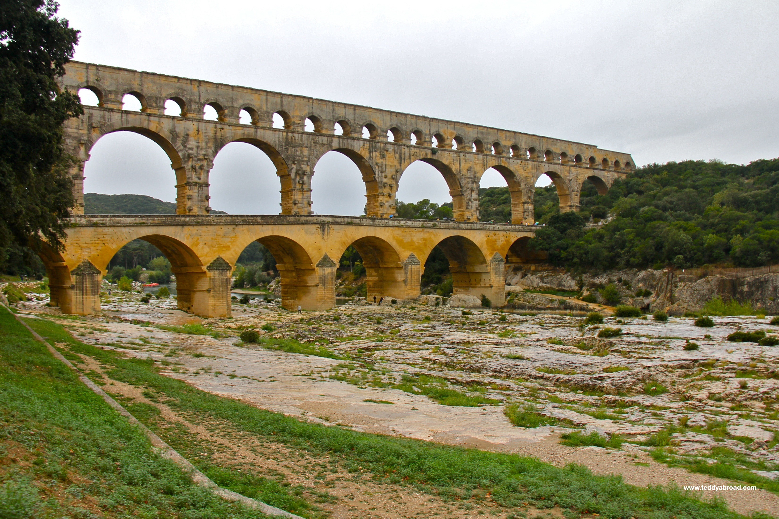 General 3300x2200 building old building bridge aqueducts Pont du Gard France