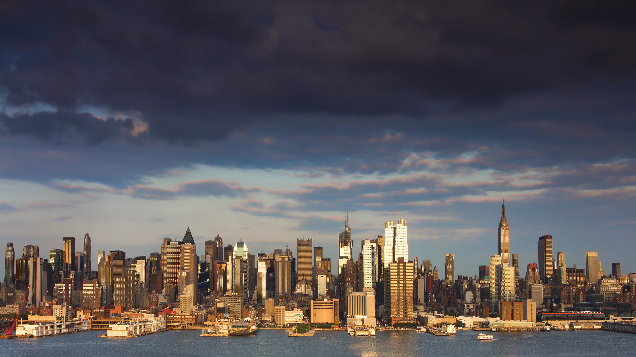 General 2560x1440 city New York City skyline river USA cityscape