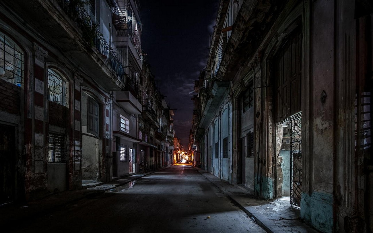 General 1300x812 landscape street urban Havana Cuba lights architecture city