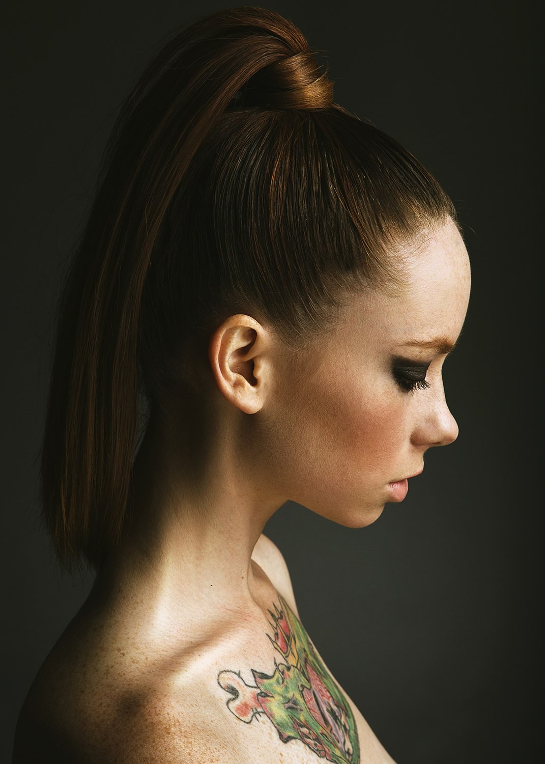 People 1071x1500 women tattoo freckles face profile studio inked girls women indoors indoors model hairbun makeup bare shoulders simple background