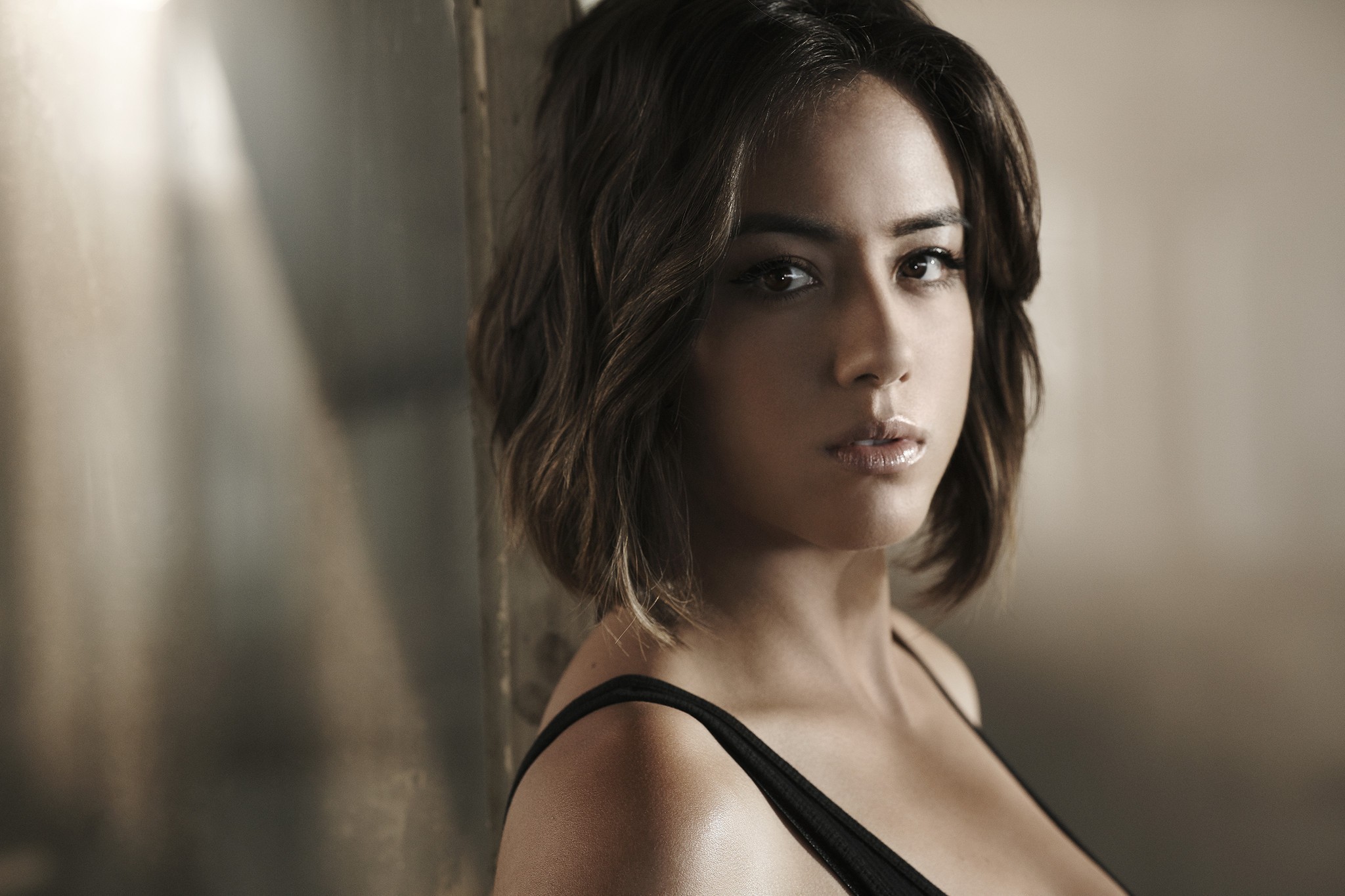 People 2048x1365 women actress brunette Chloe Bennet open mouth looking at viewer tank top bare shoulders depth of field brown eyes face Agents of S.H.I.E.L.D. S.H.I.E.L.D. Marvel TV TV series Marvel Girl closeup