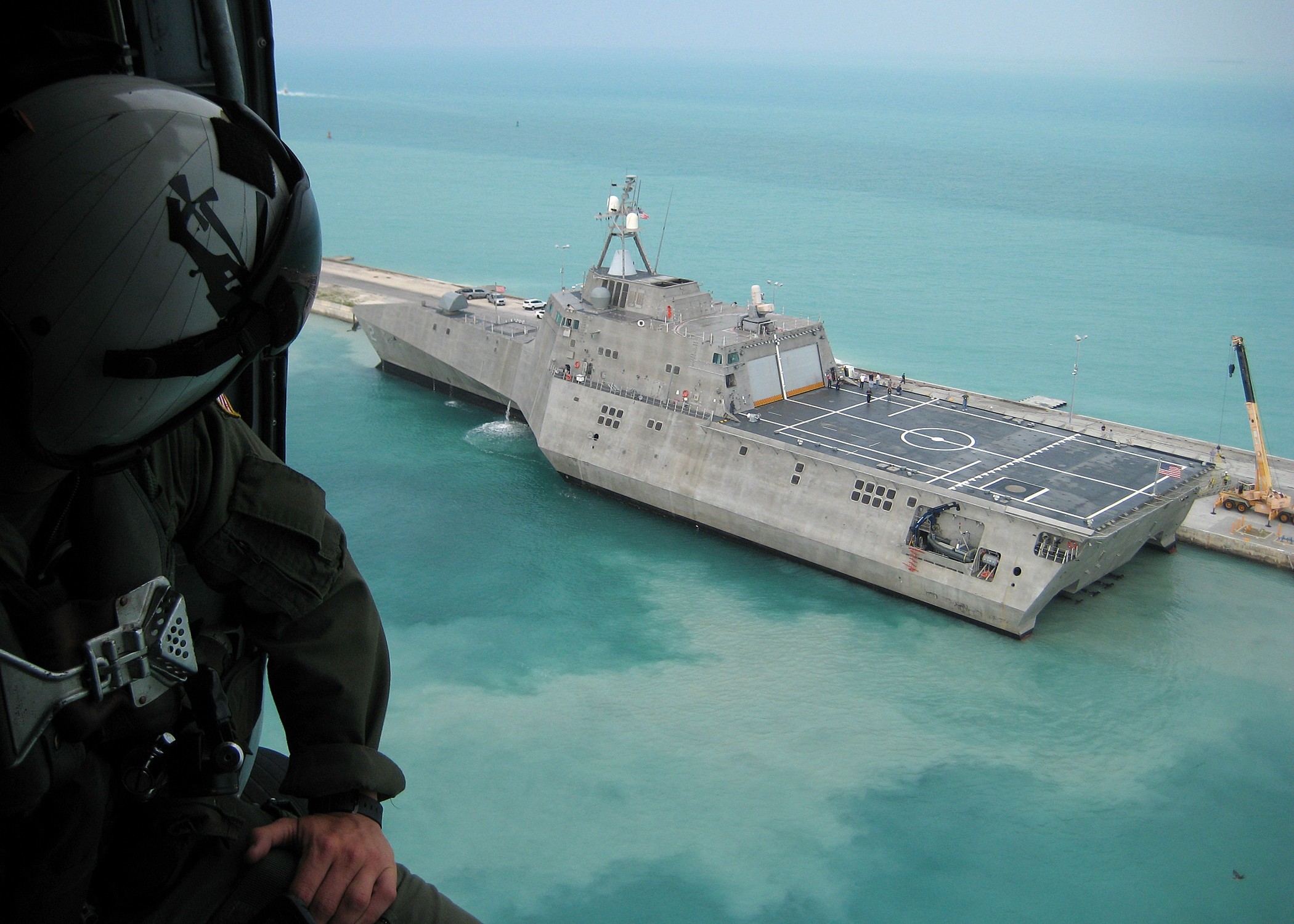 General 2100x1500 warship military vehicle ship military vehicle