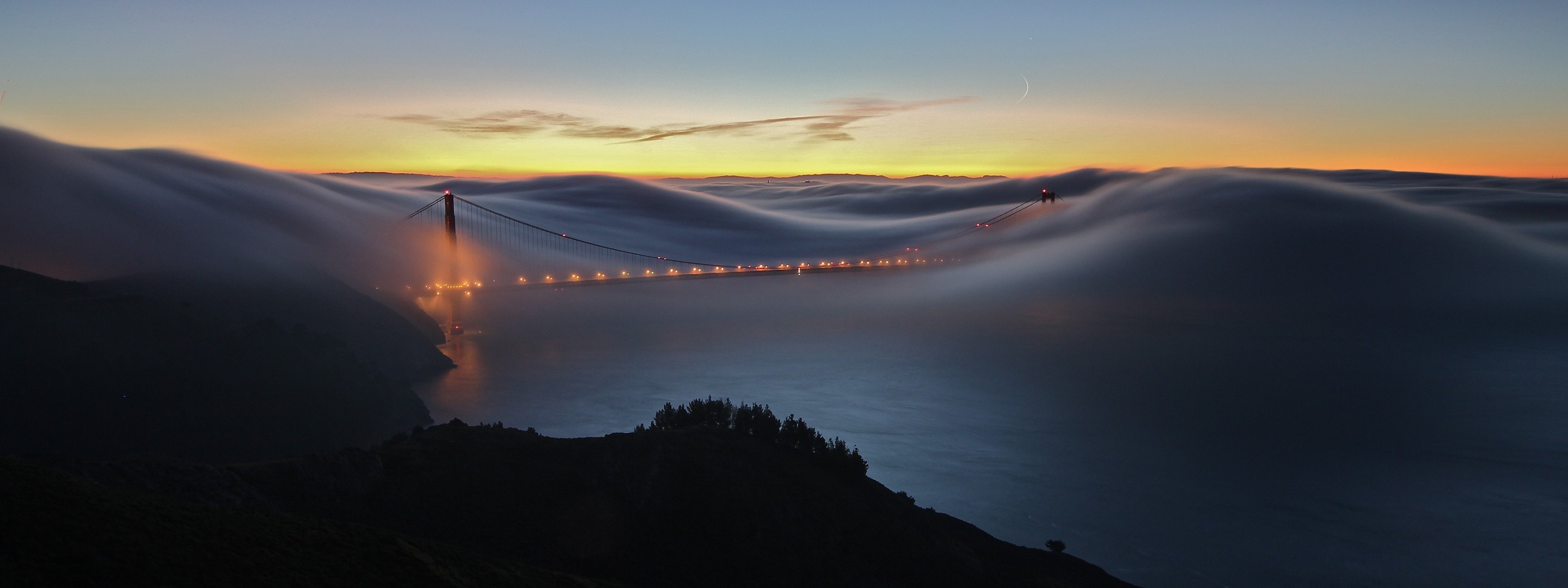 General 2880x1080 San Francisco Golden Gate Bridge mist clouds bay USA