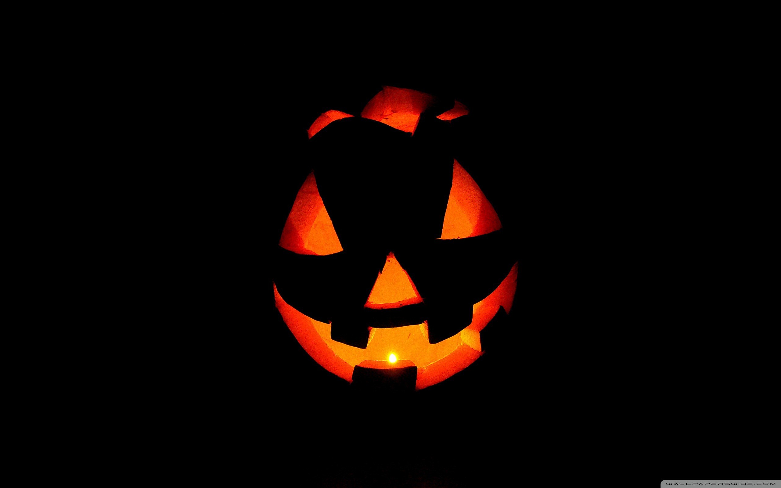 General 2560x1600 Halloween pumpkin minimalism Jack O' Lantern simple background black background