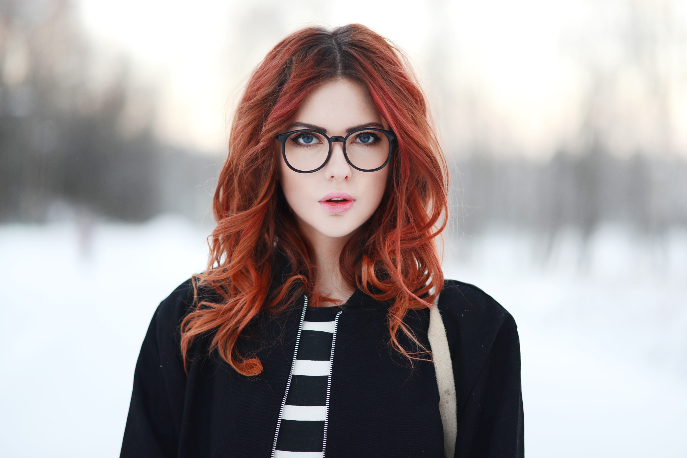 Wallpaper : face, long hair, women with glasses, wooden 