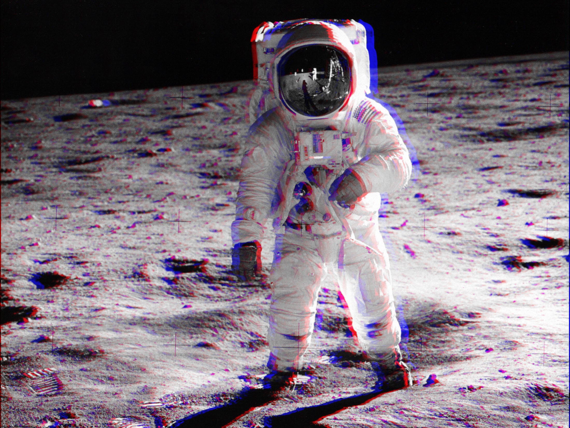 General 2200x1650 CGI anaglyph 3D astronaut Moon space
