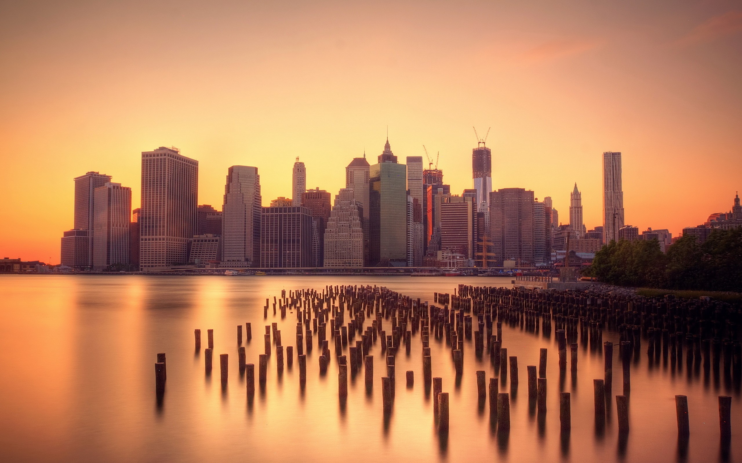General 2560x1600 city skyline pier Manhattan New York City water cityscape sky sunlight USA