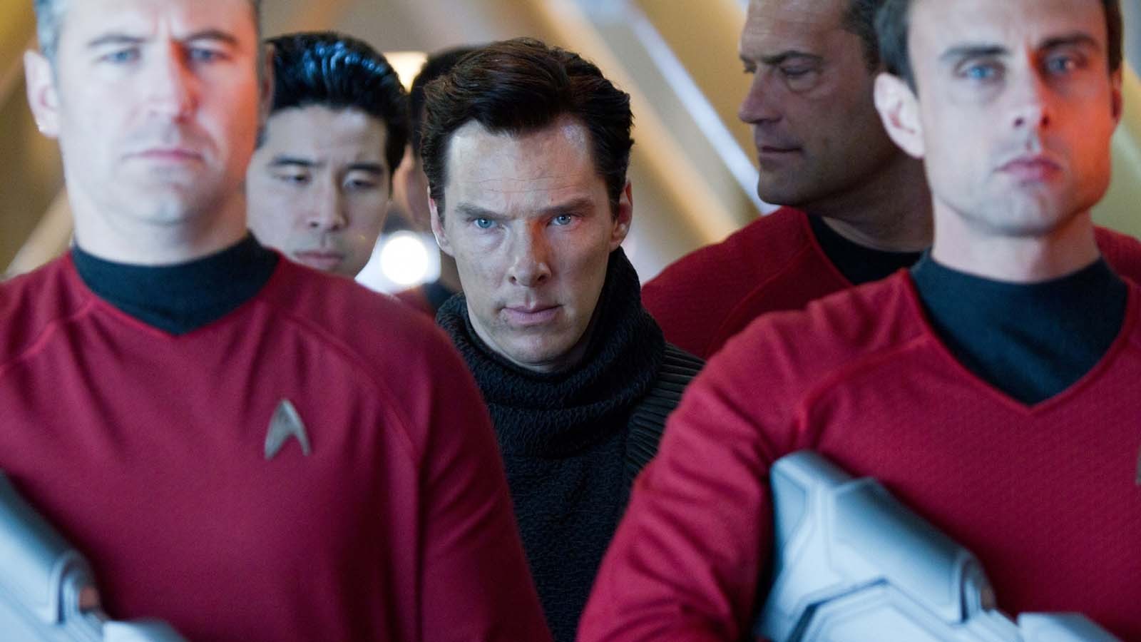 People 1600x900 Khan Benedict Cumberbatch Star Trek Into Darkness film stills Star Trek villains movies movie characters men