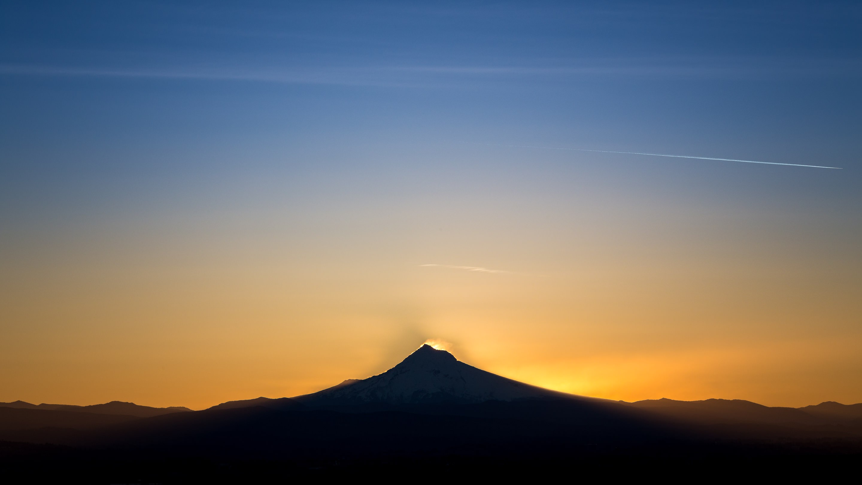 General 2880x1620 nature mountains Mount Hood Oregon USA dark sunlight sky landscape