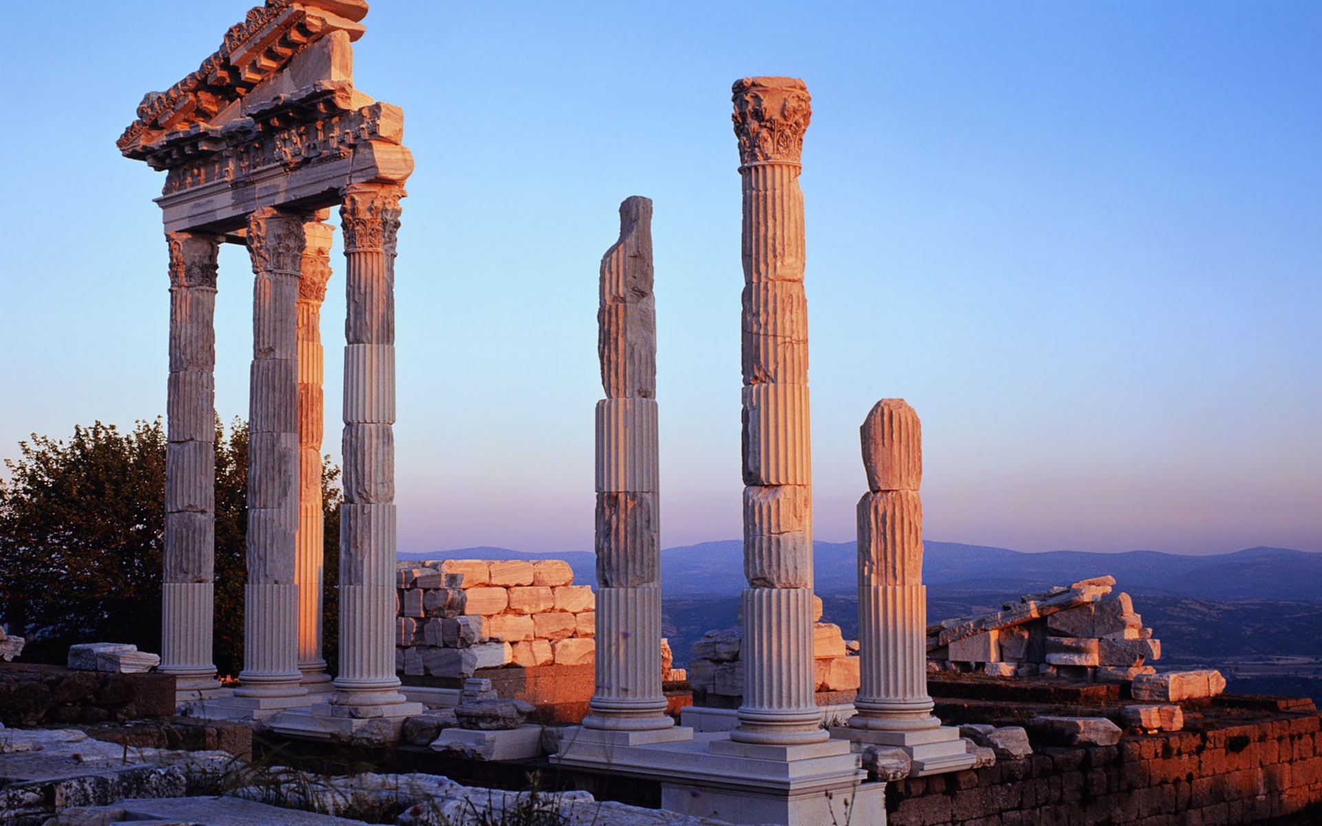 General 1920x1200 ruins temple sunlight ancient greece history landmark