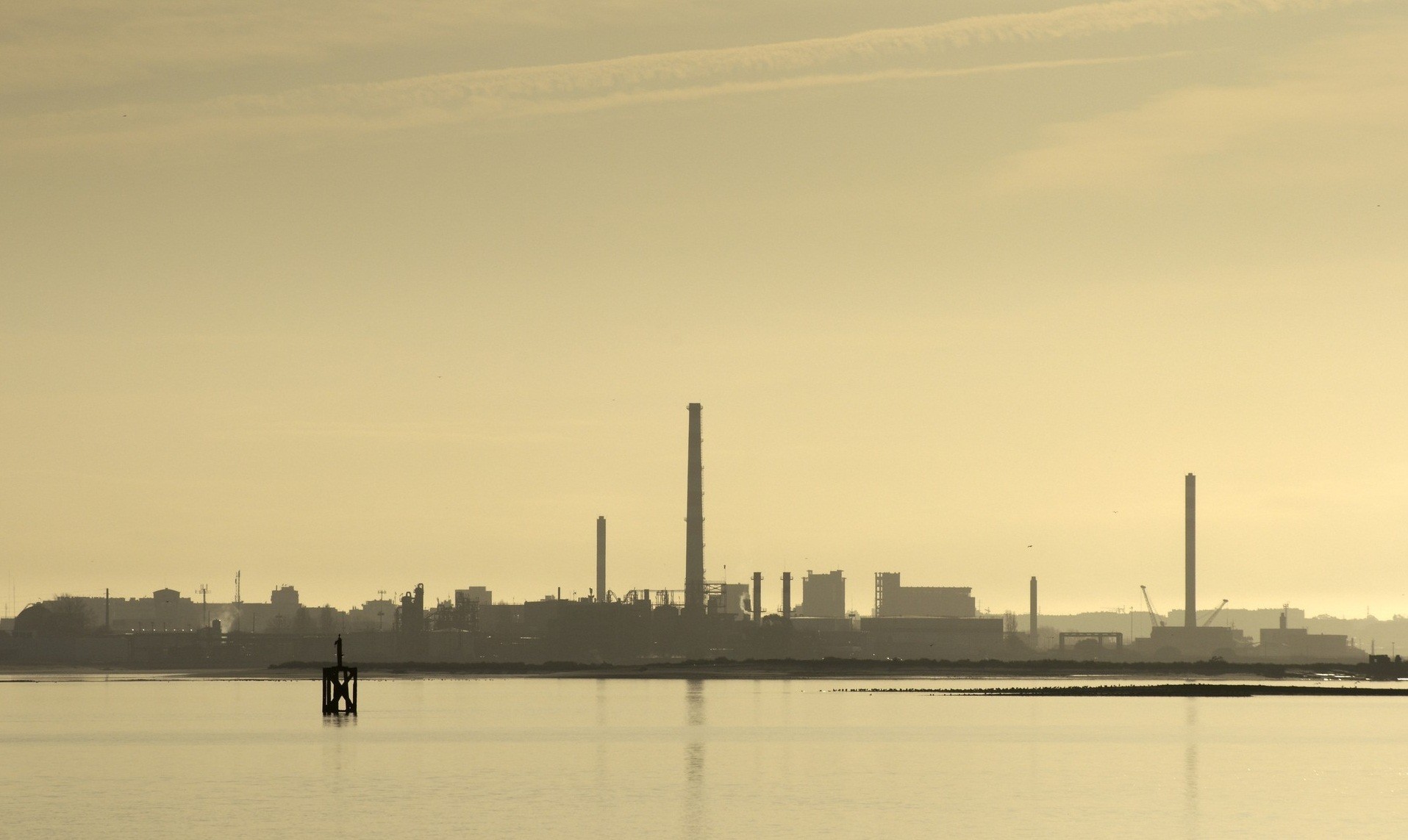 General 1915x1143 photography industrial technology chimneys factories sea water reflection