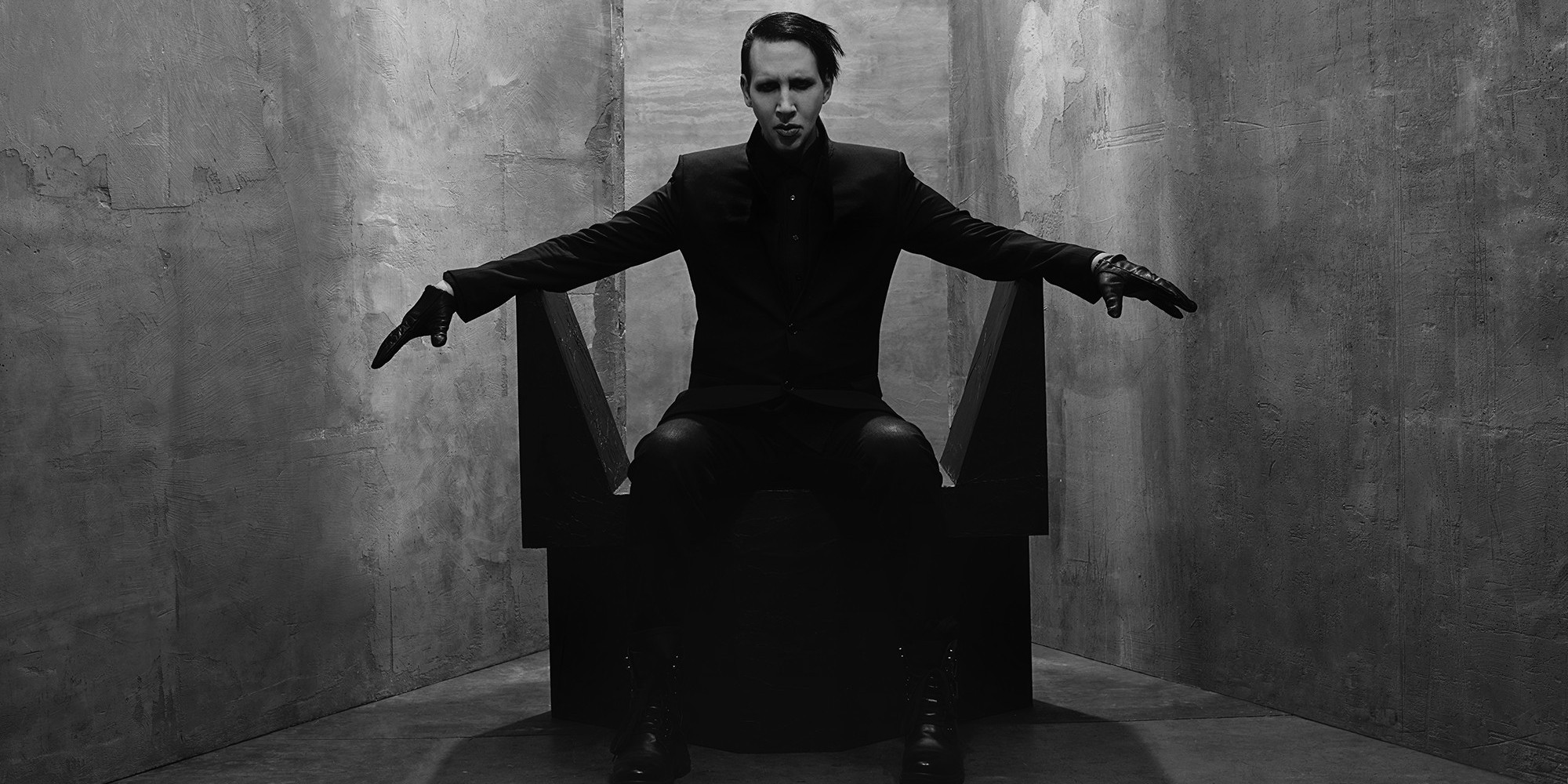 People 2000x1000 Marilyn Manson music shock rock singer celebrity men monochrome