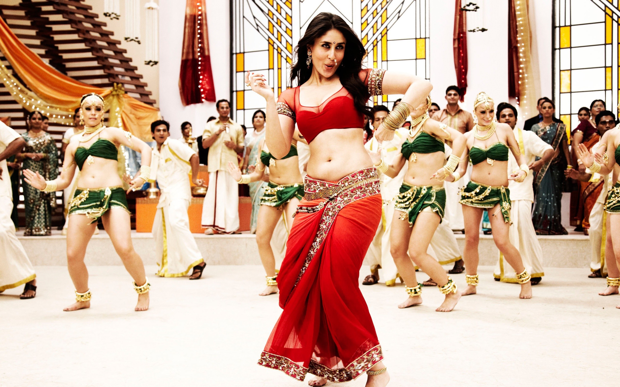 People 2560x1600 women film stills dancer Belly Dancer Bollywood Kareena Kapoor indian women belly dancing