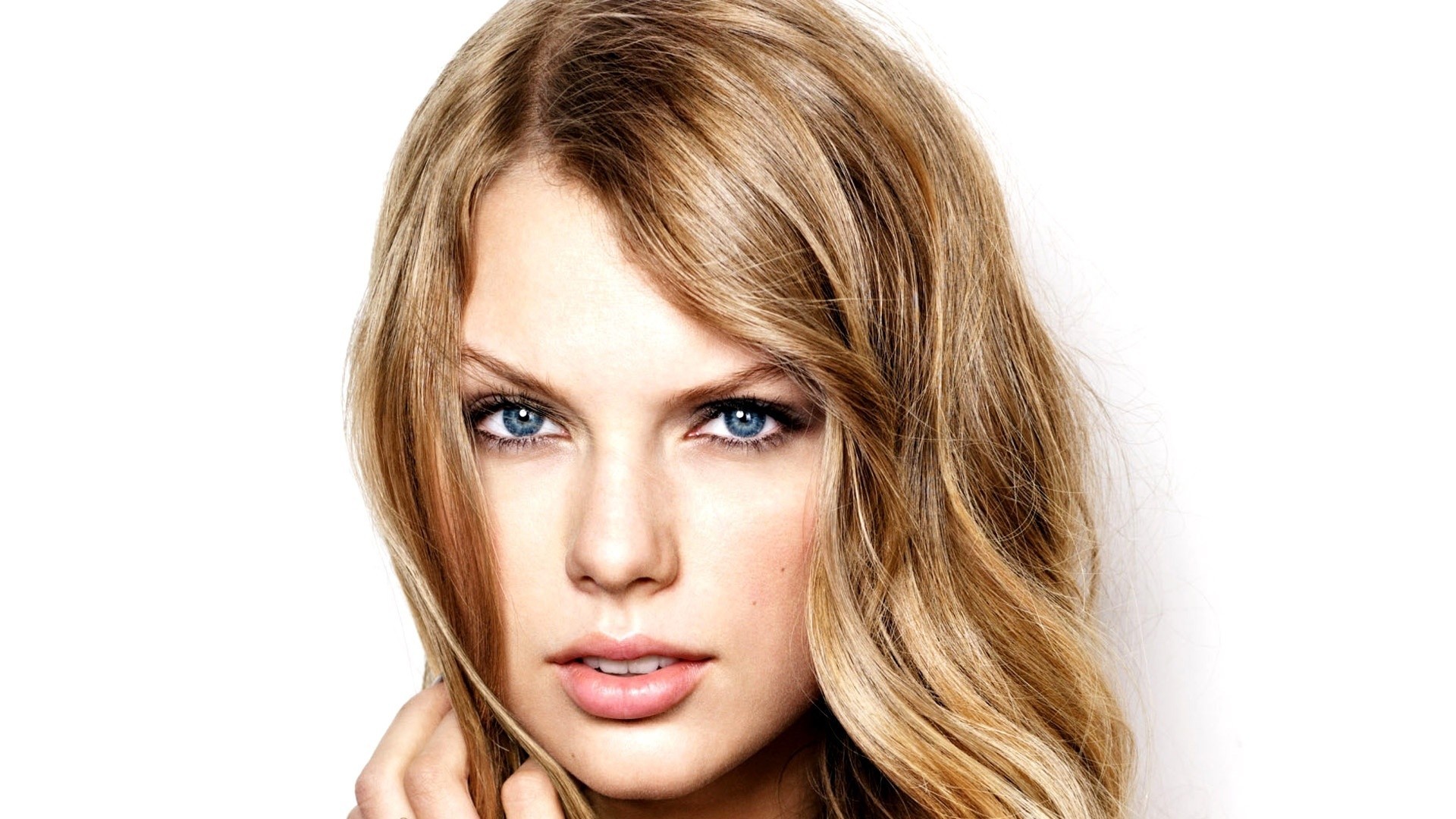 People 1920x1080 Taylor Swift celebrity blonde women face blue eyes singer touching hair pink lipstick long hair white background studio simple background women indoors looking at viewer